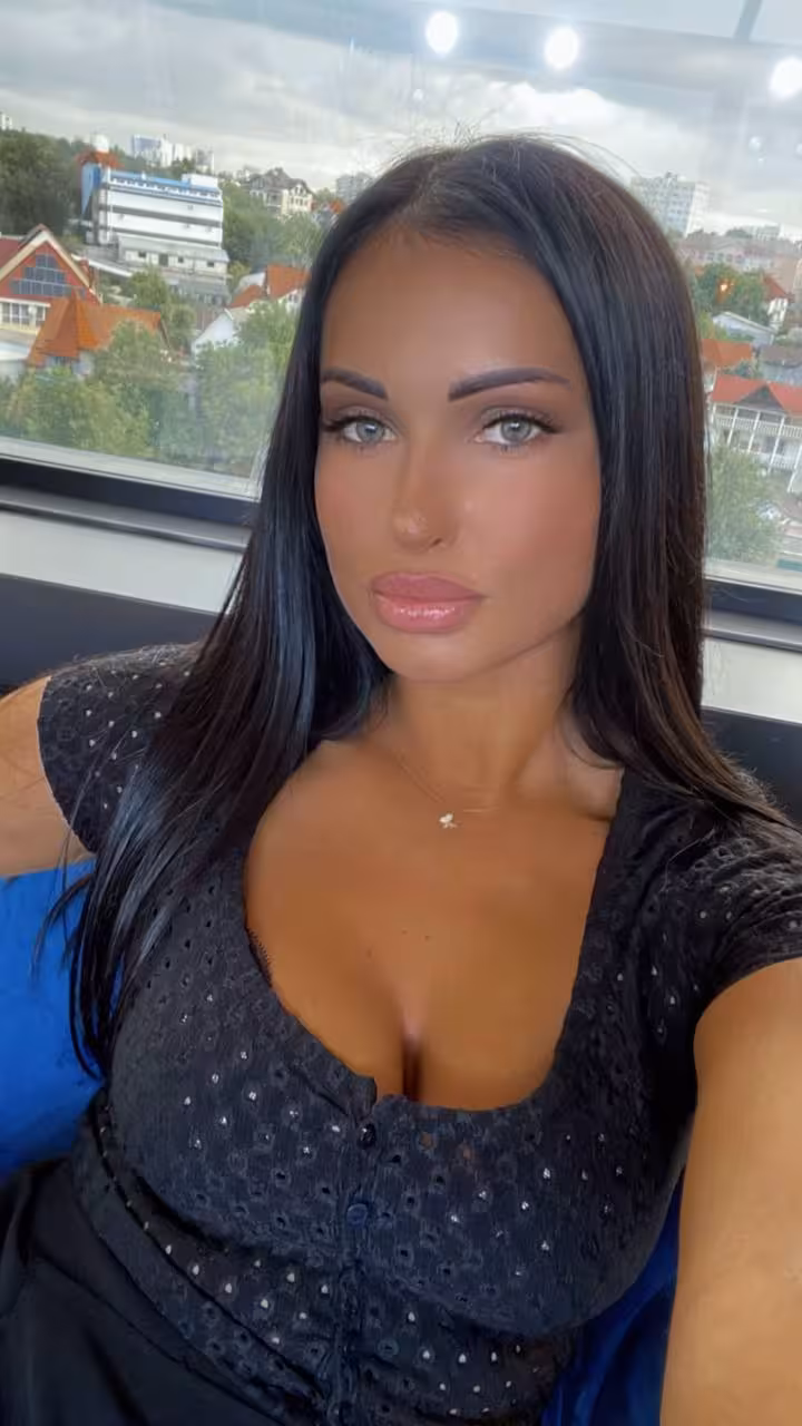 Daniela russian dating 100 free