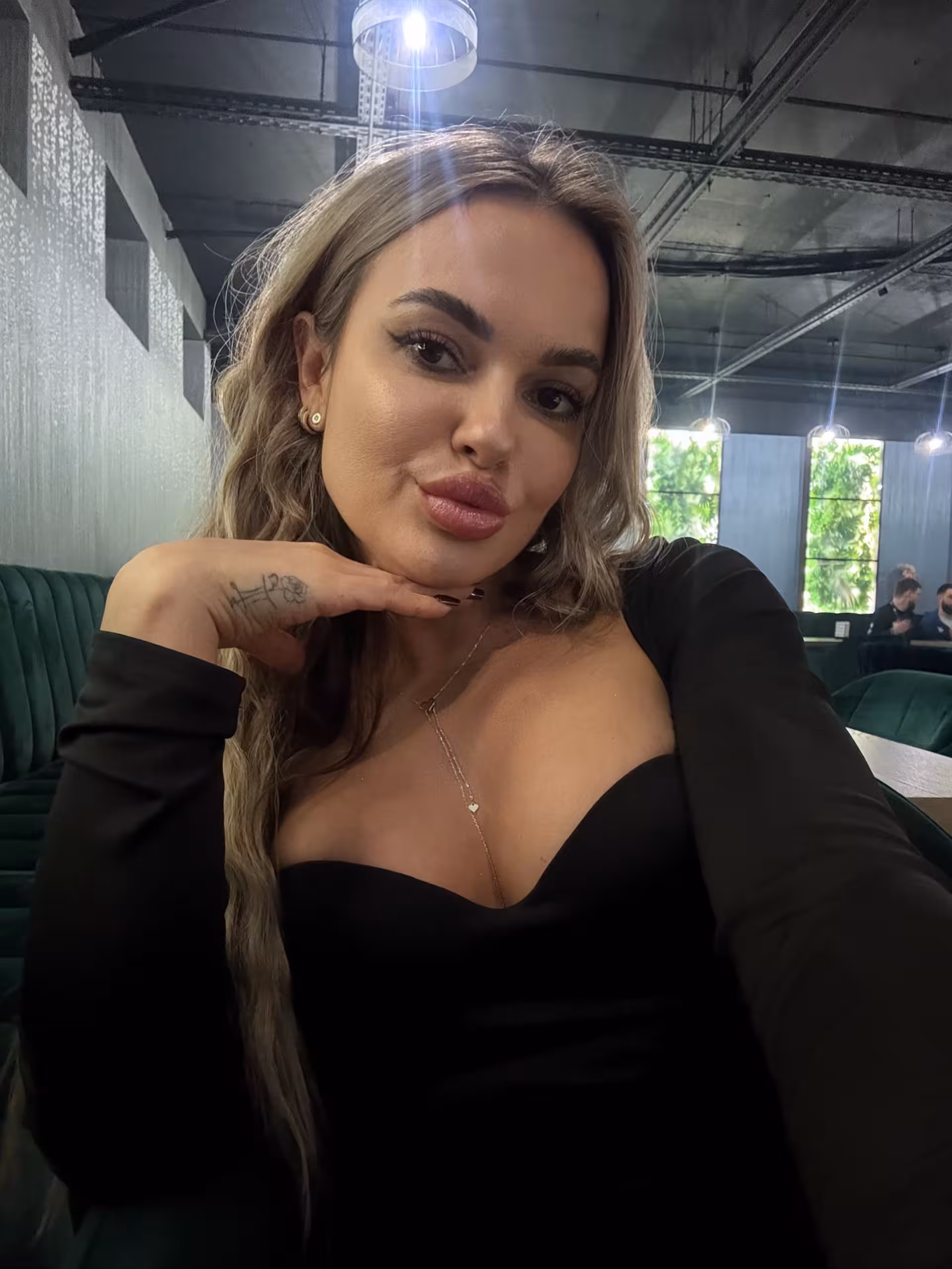 Natalia  russia dates ukraine