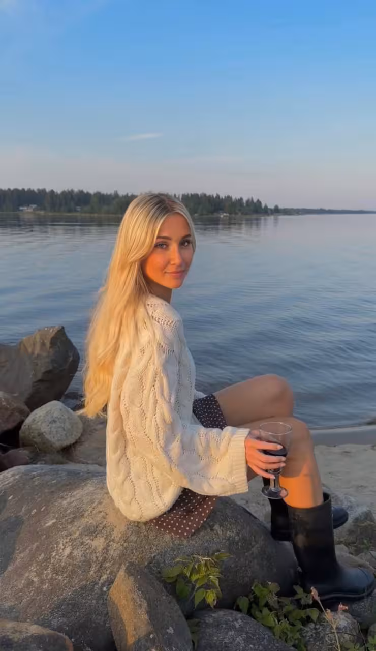 ANASTASIA russian dating profile pics