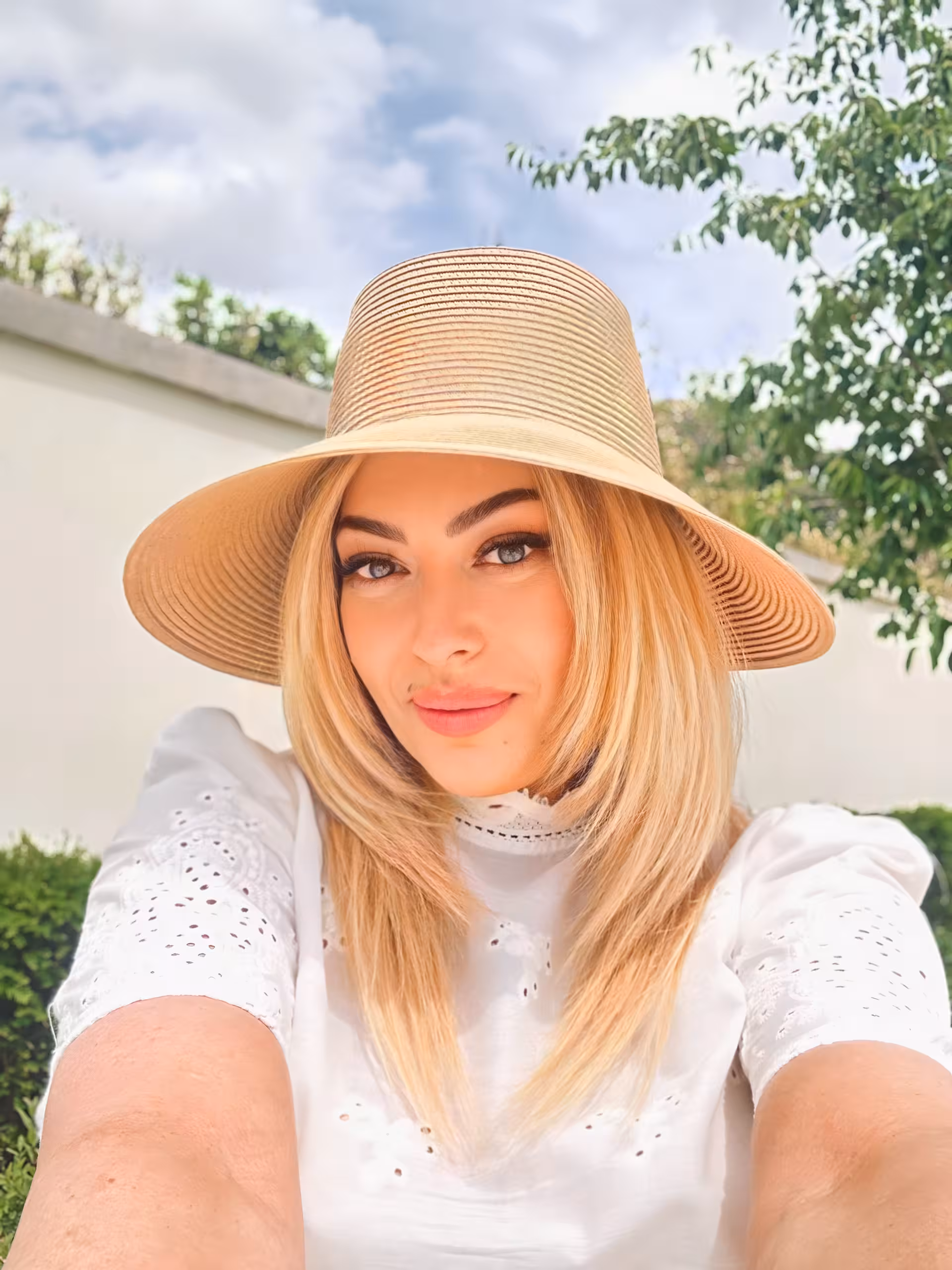 Halyna russian dating service