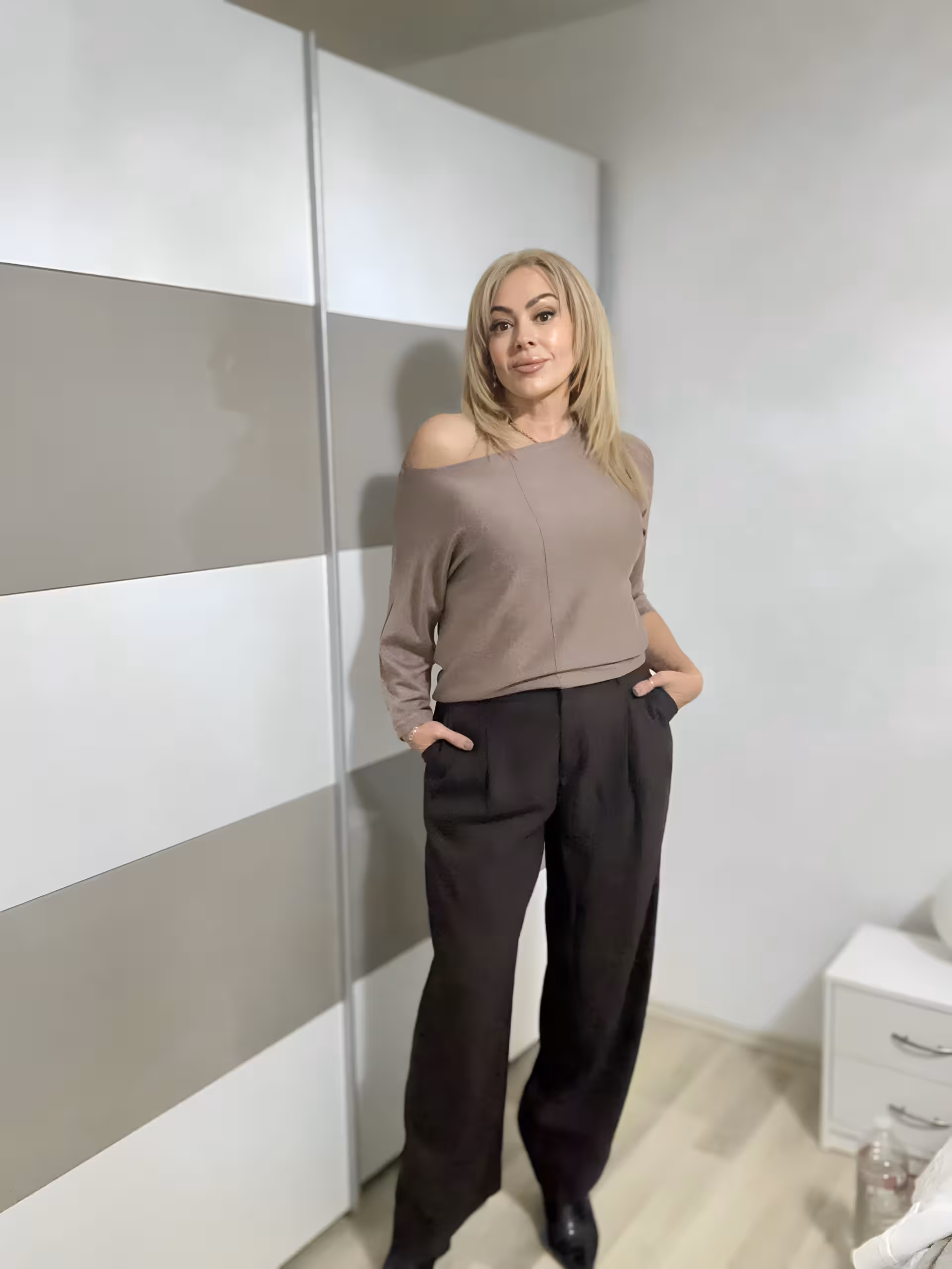 Halyna russian dating service