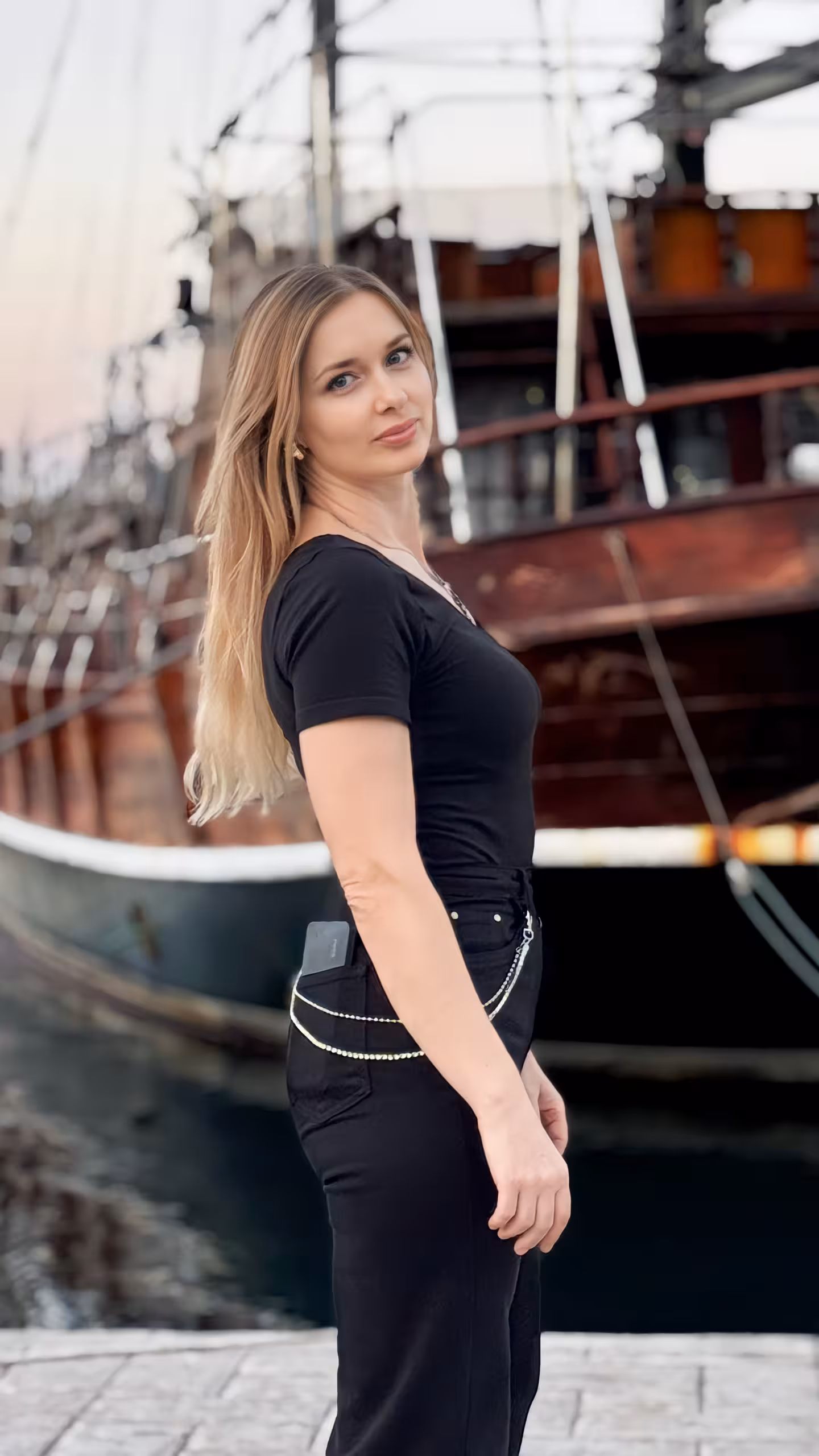 Inna russian older woman dating