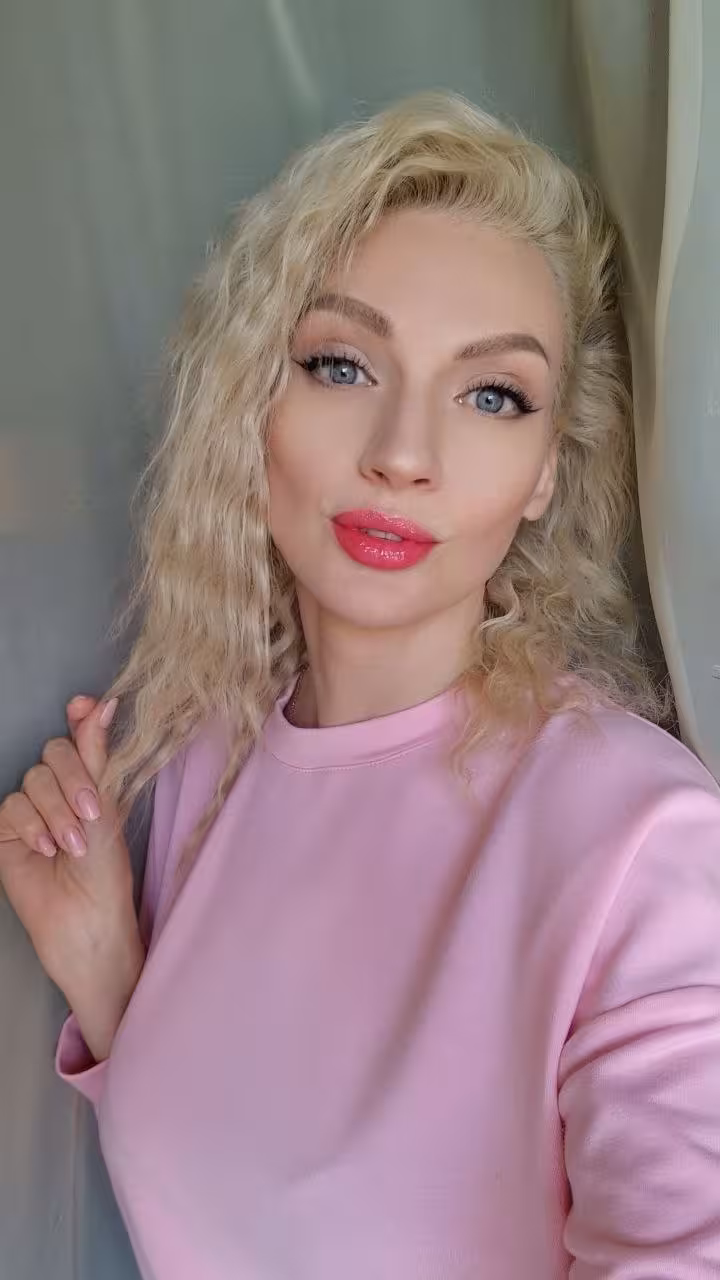 Anna telegram russian dating