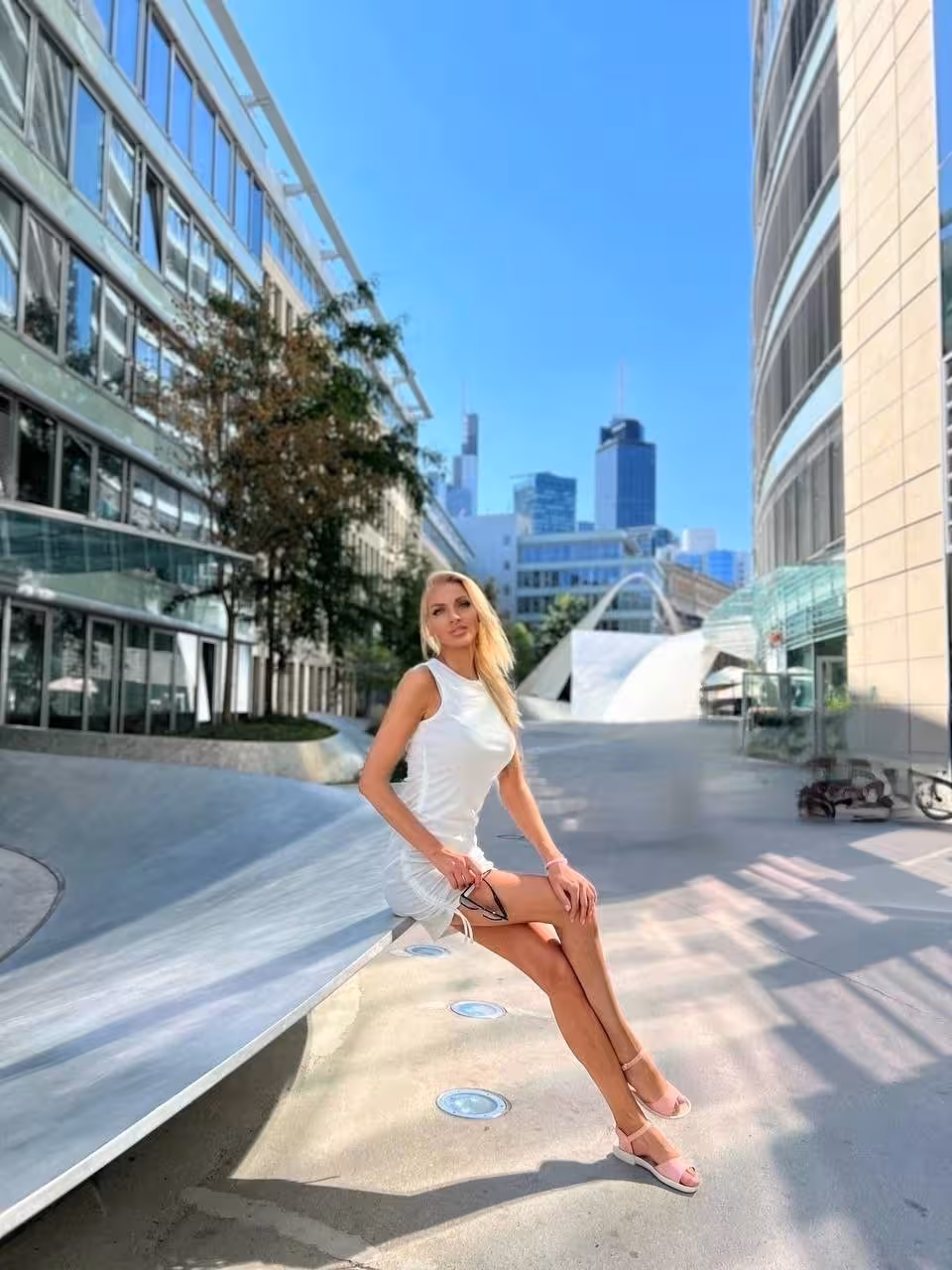 Anna telegram russian dating