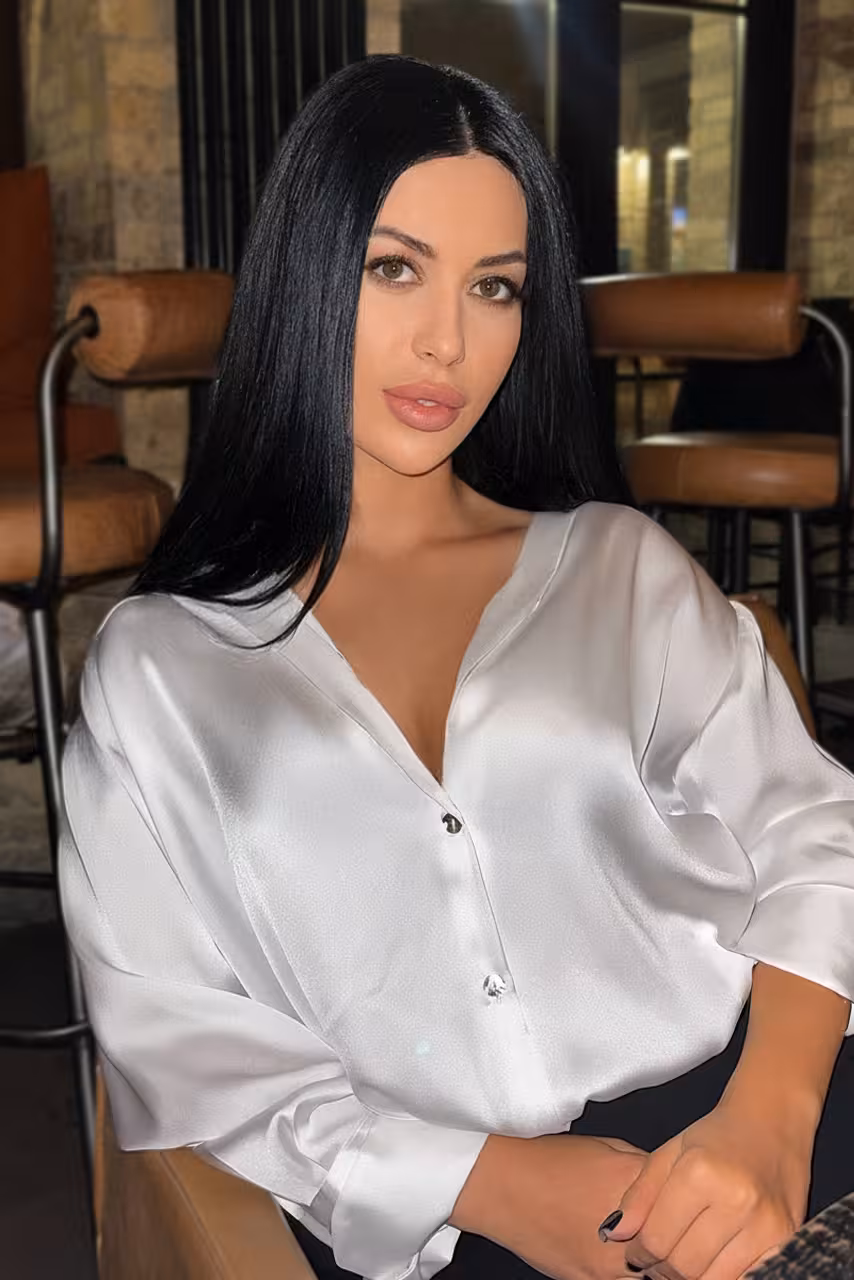 Suzanne how to date a russian woman