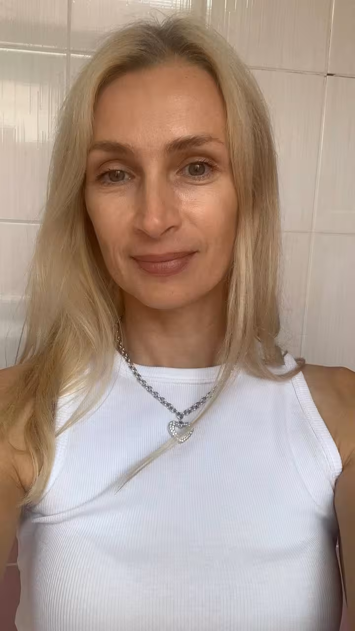 Oksana russian dating site pictures