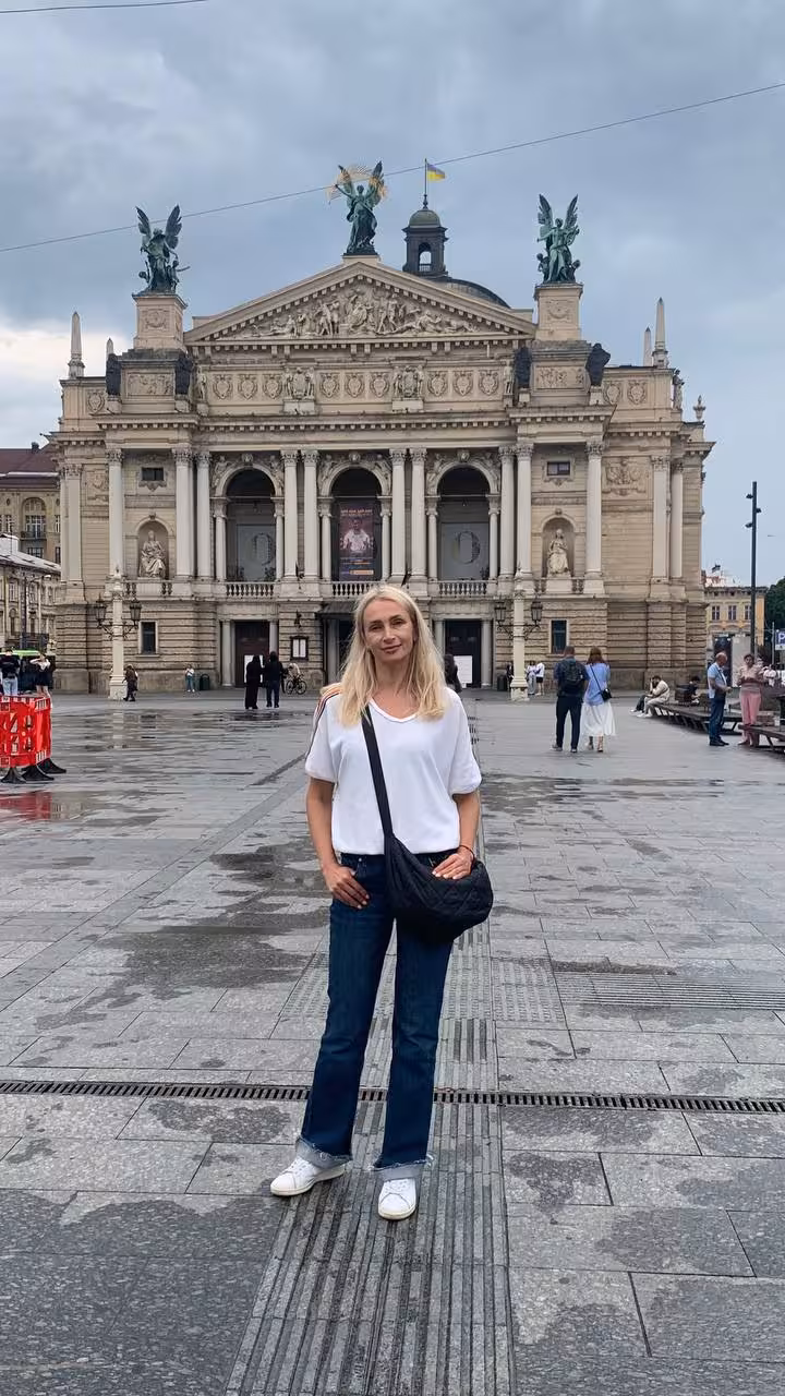 Oksana russian dating site pictures