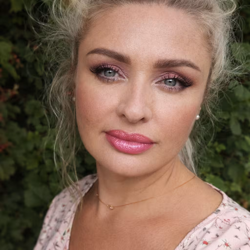 Lily russia online dating site