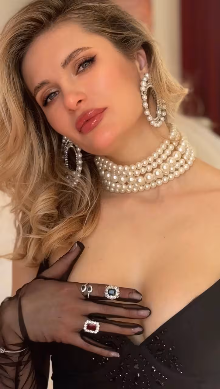 Maria telegram russian dating group