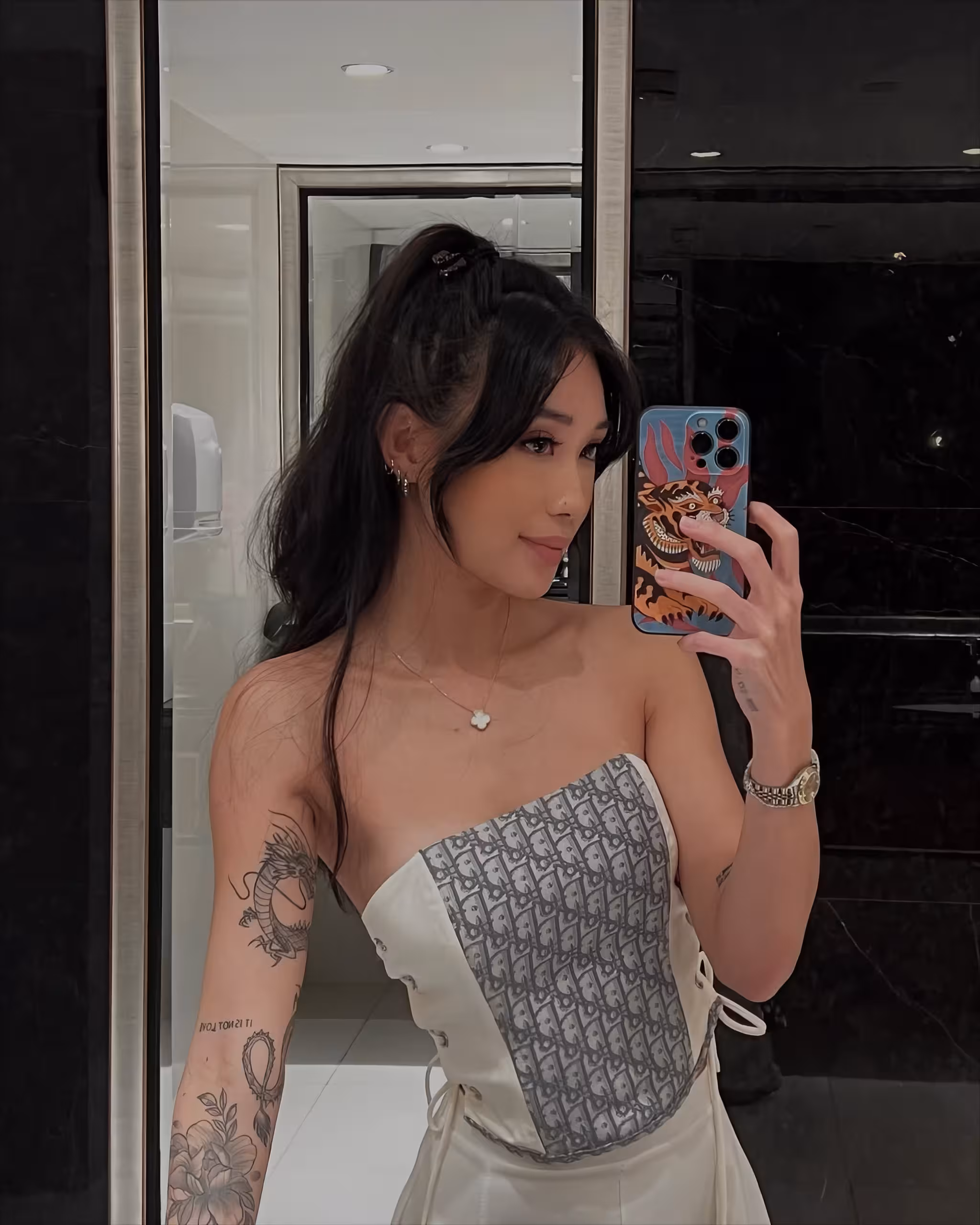 Elaine russian dating site 100 free