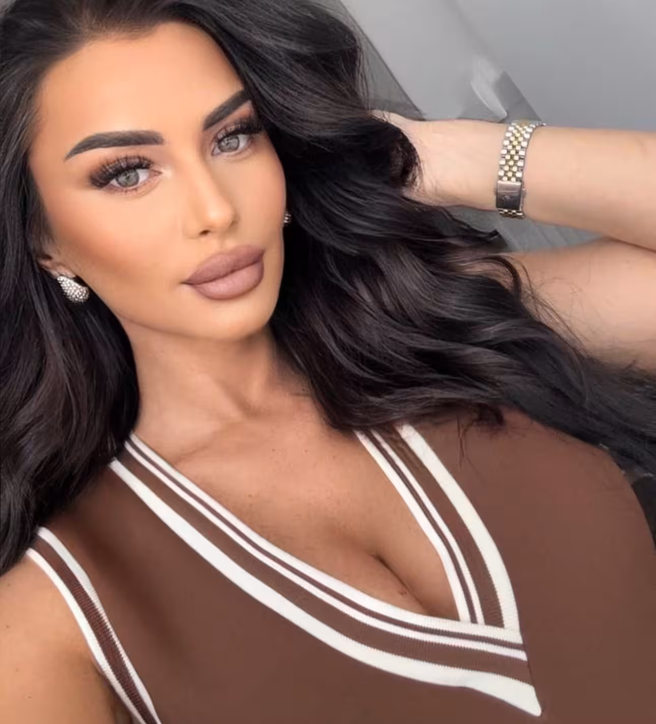 Anda russian girl dating online