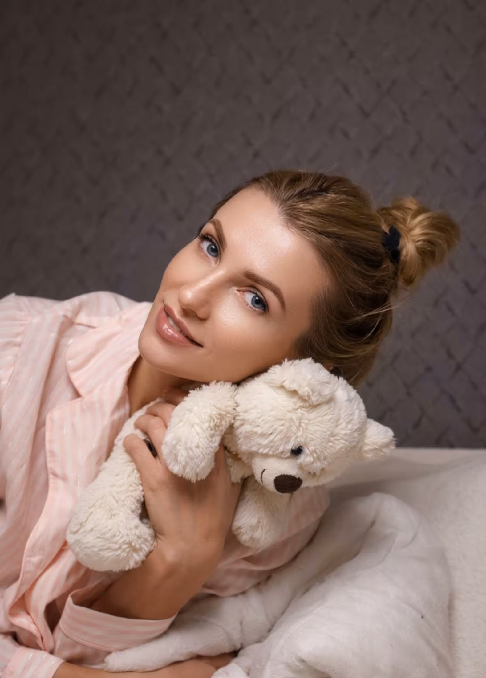 Danka dating russian woman in usa