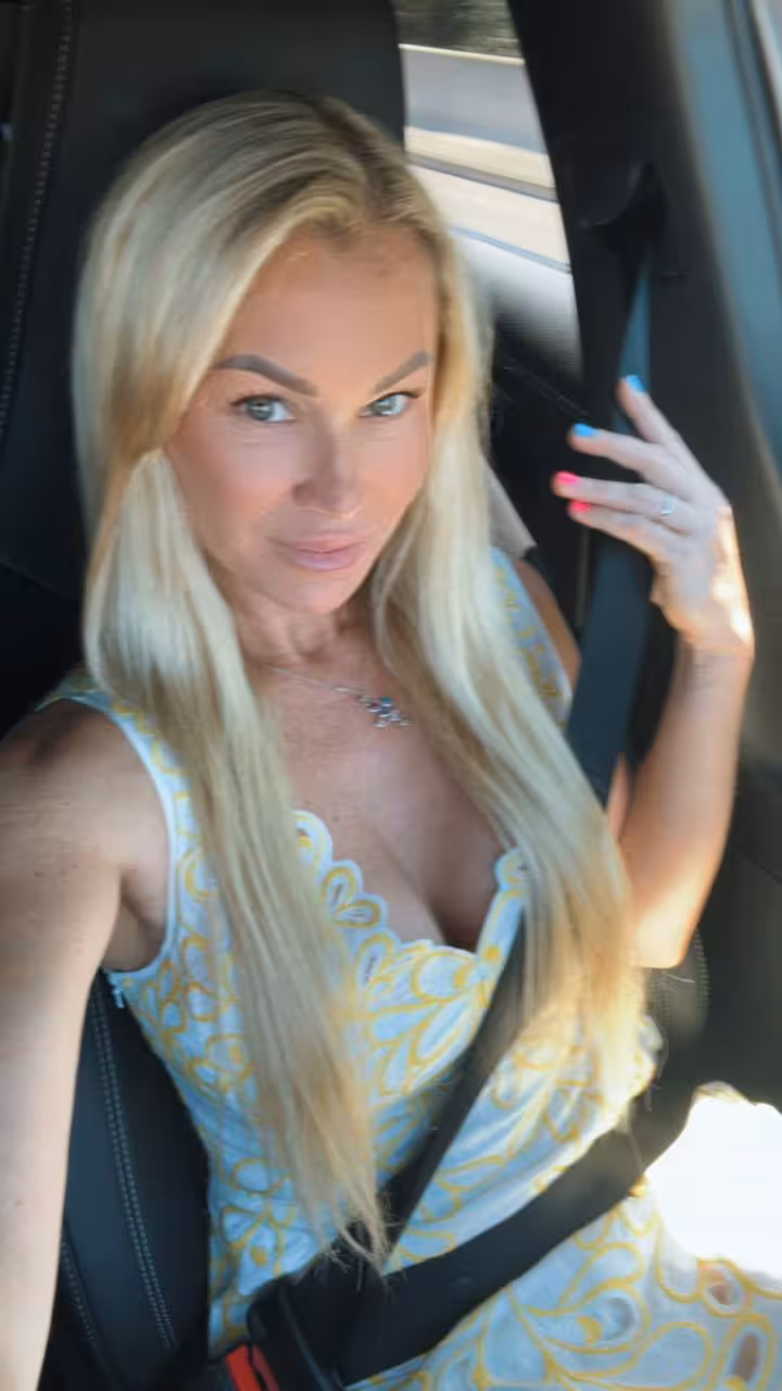 Viktoria russian dating profile pictures