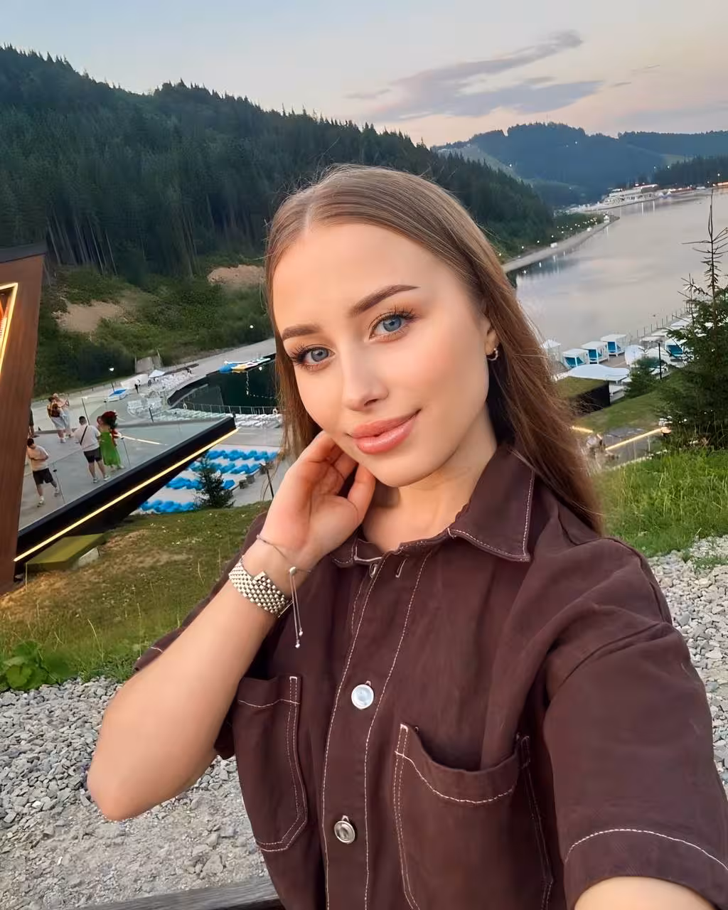 Veronika 21 Ivano-Frankivsk Ukraine I am ready to be a proud and happy bride