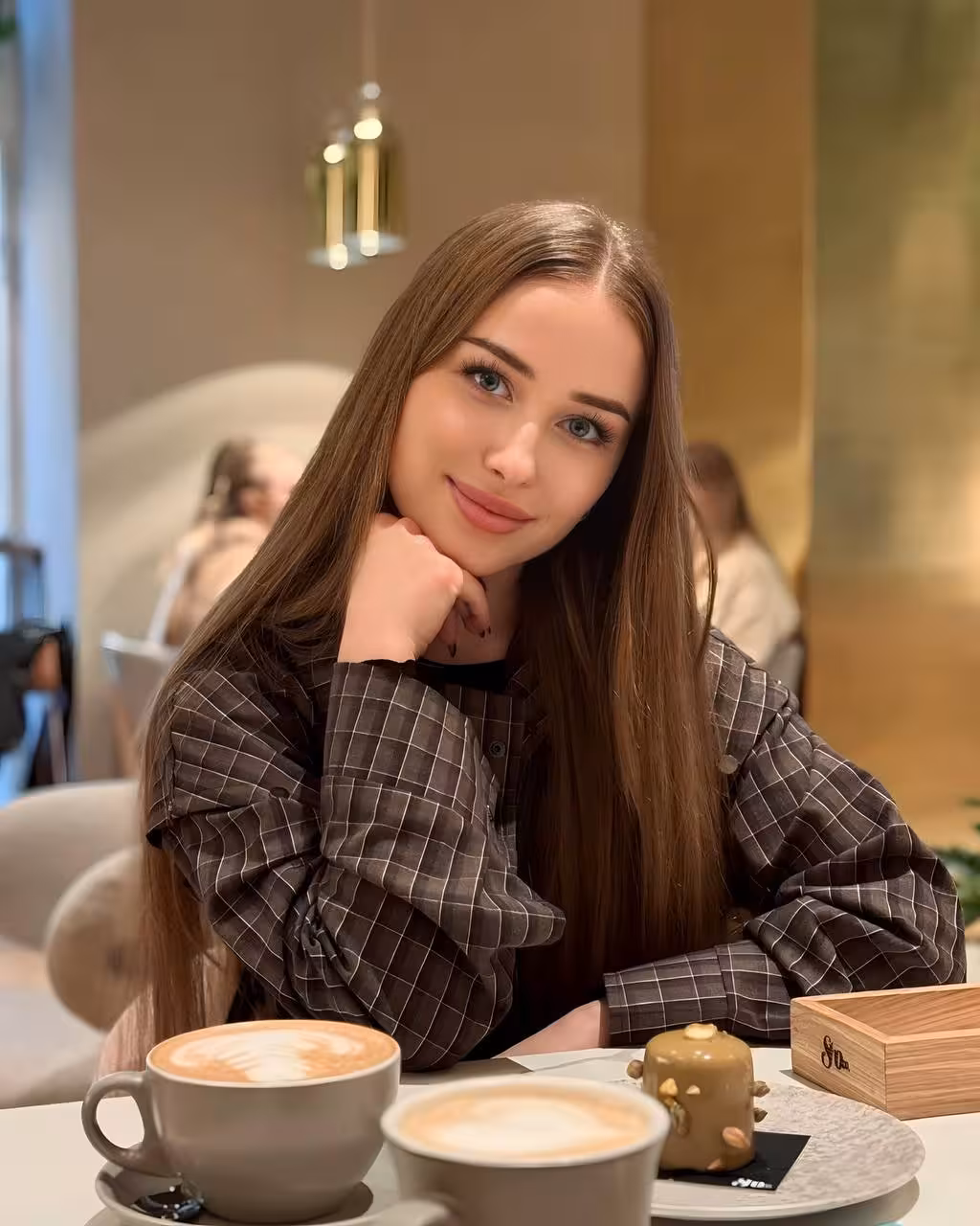 Veronika 21 Ivano-Frankivsk Ukraine I am ready to be a proud and happy bride