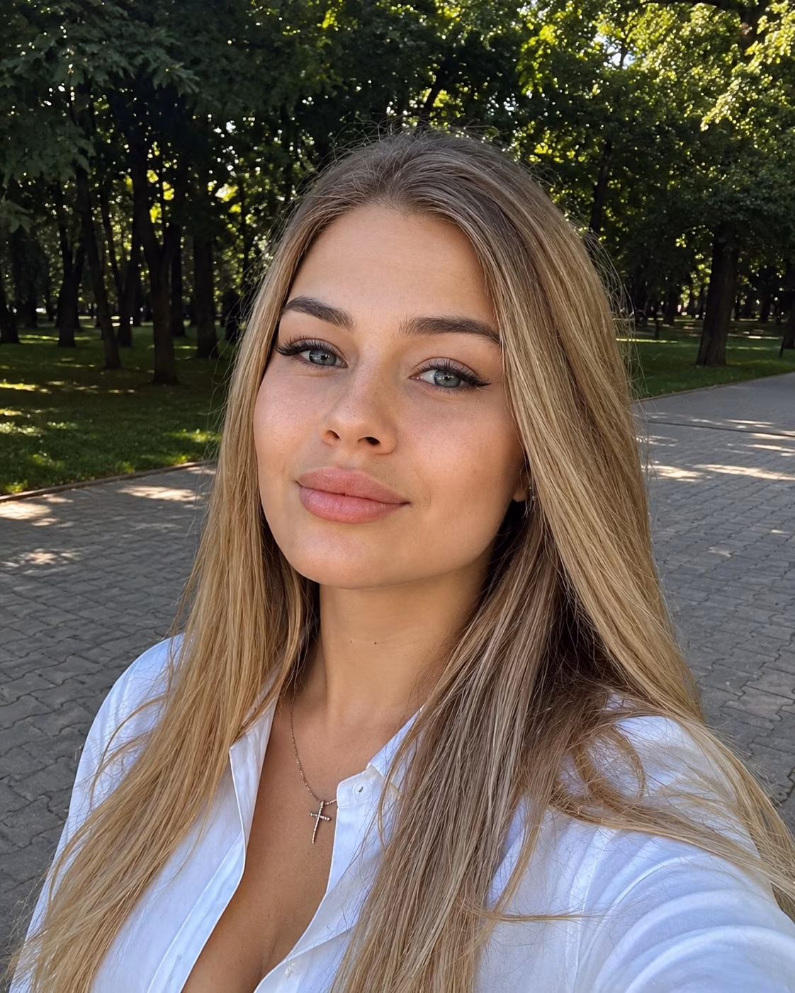 Marta 26 Stryi  Ukraine I want to be your sweet and kind bride