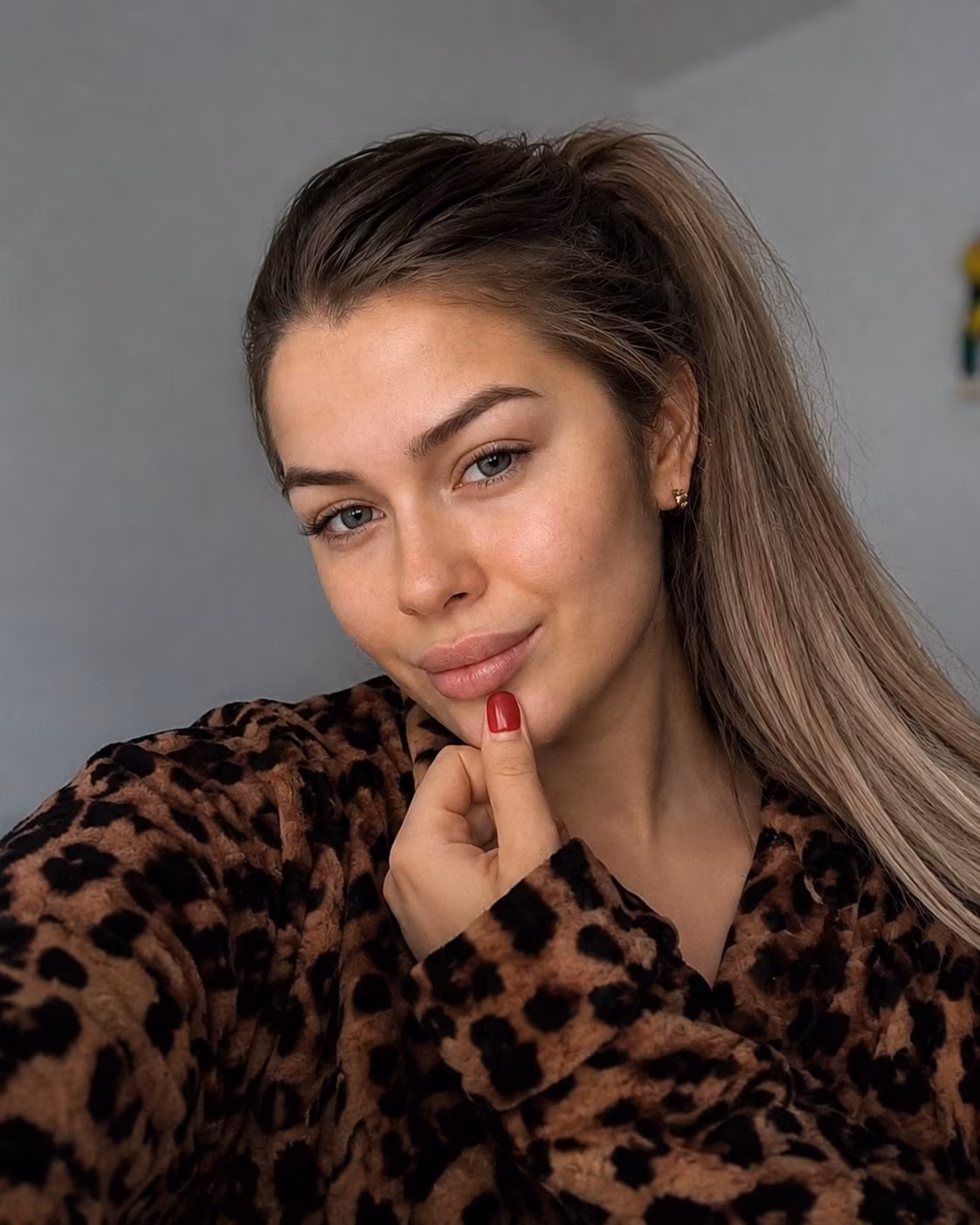 Marta 26 Stryi  Ukraine I want to be your sweet and kind bride