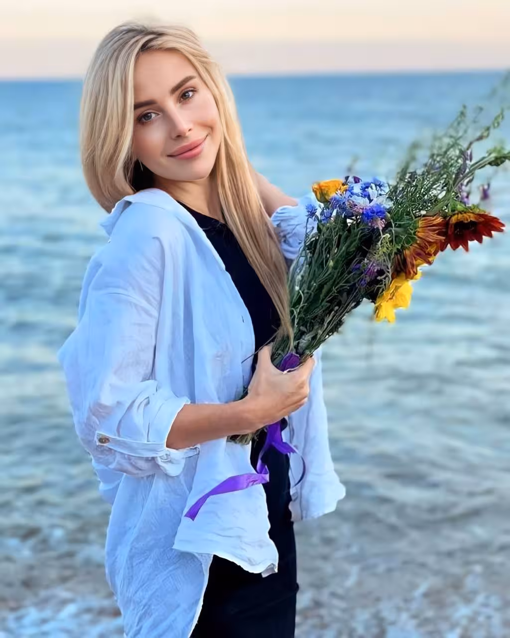Olena 37 Odesa Ukraine Seeking a man who adores his bride
