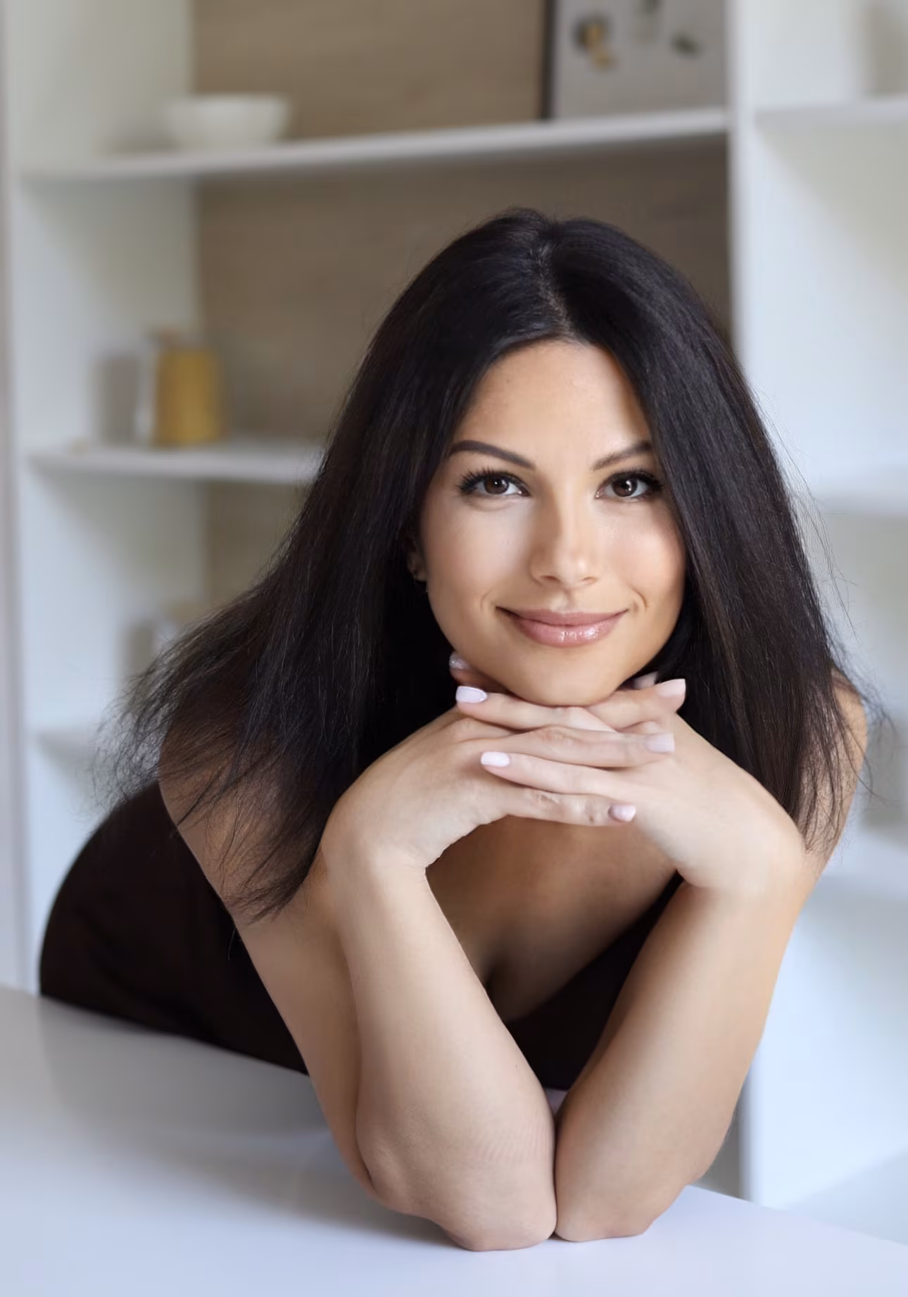 Yaroslava 43 Kyiv Ukraine I am ready to be a nurturing bride