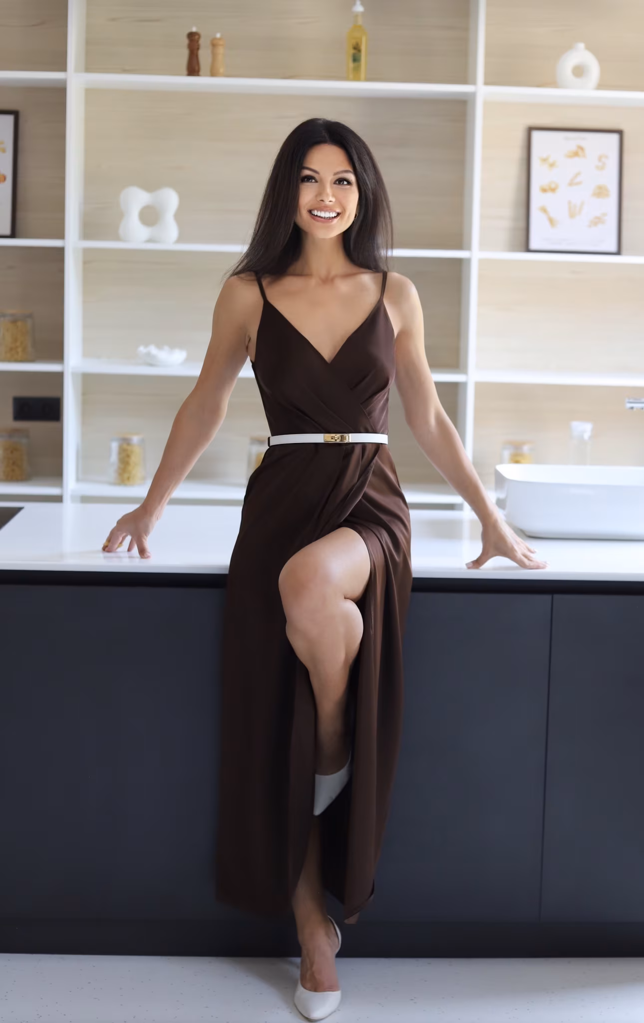 Yaroslava 43 Kyiv Ukraine I am ready to be a nurturing bride
