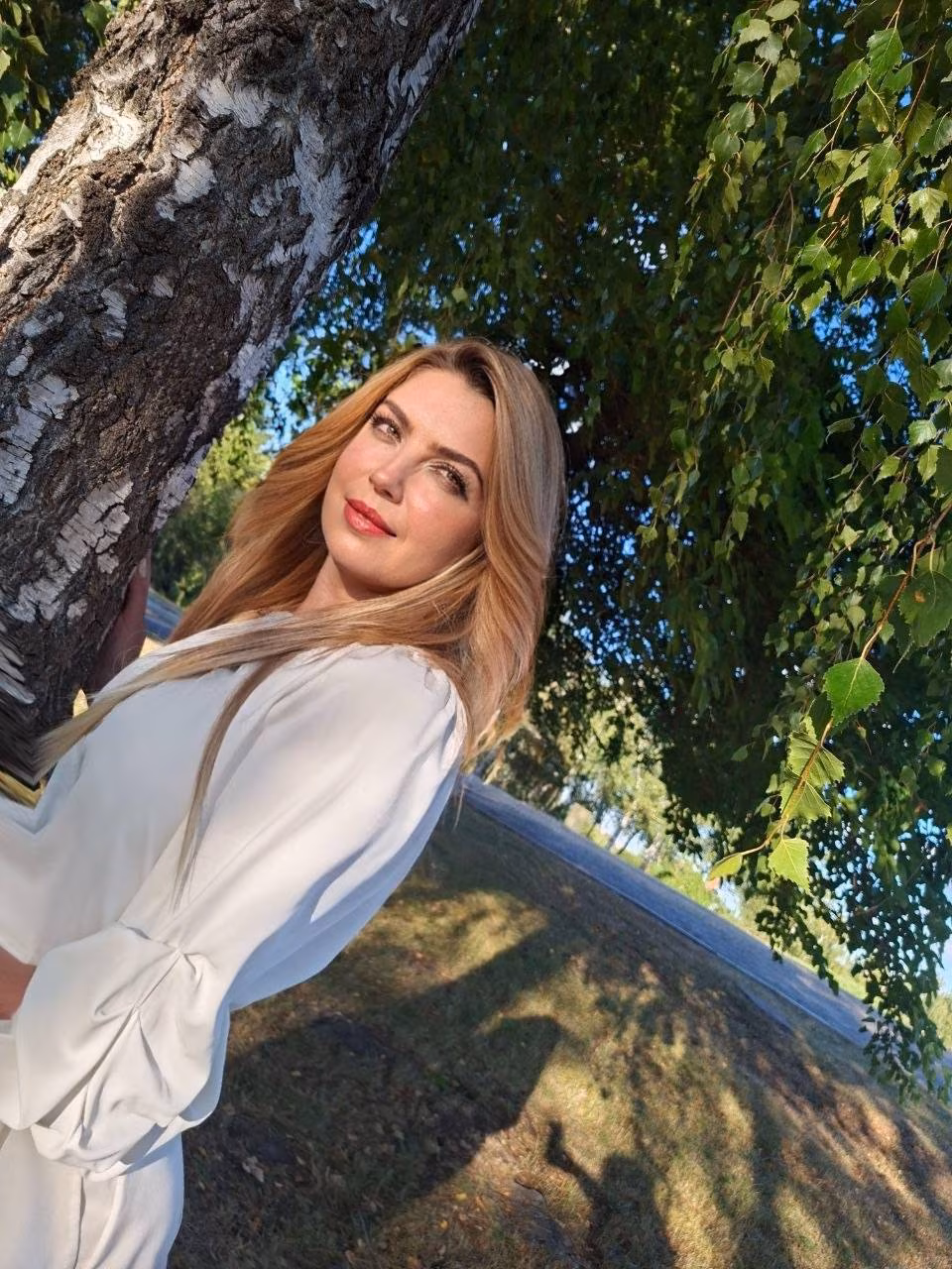 Oksana 44 Kiev Ukraine I am waiting to become your bride