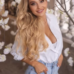 Violetta 32 Kyiv Ukraine I want to be a joyful bride