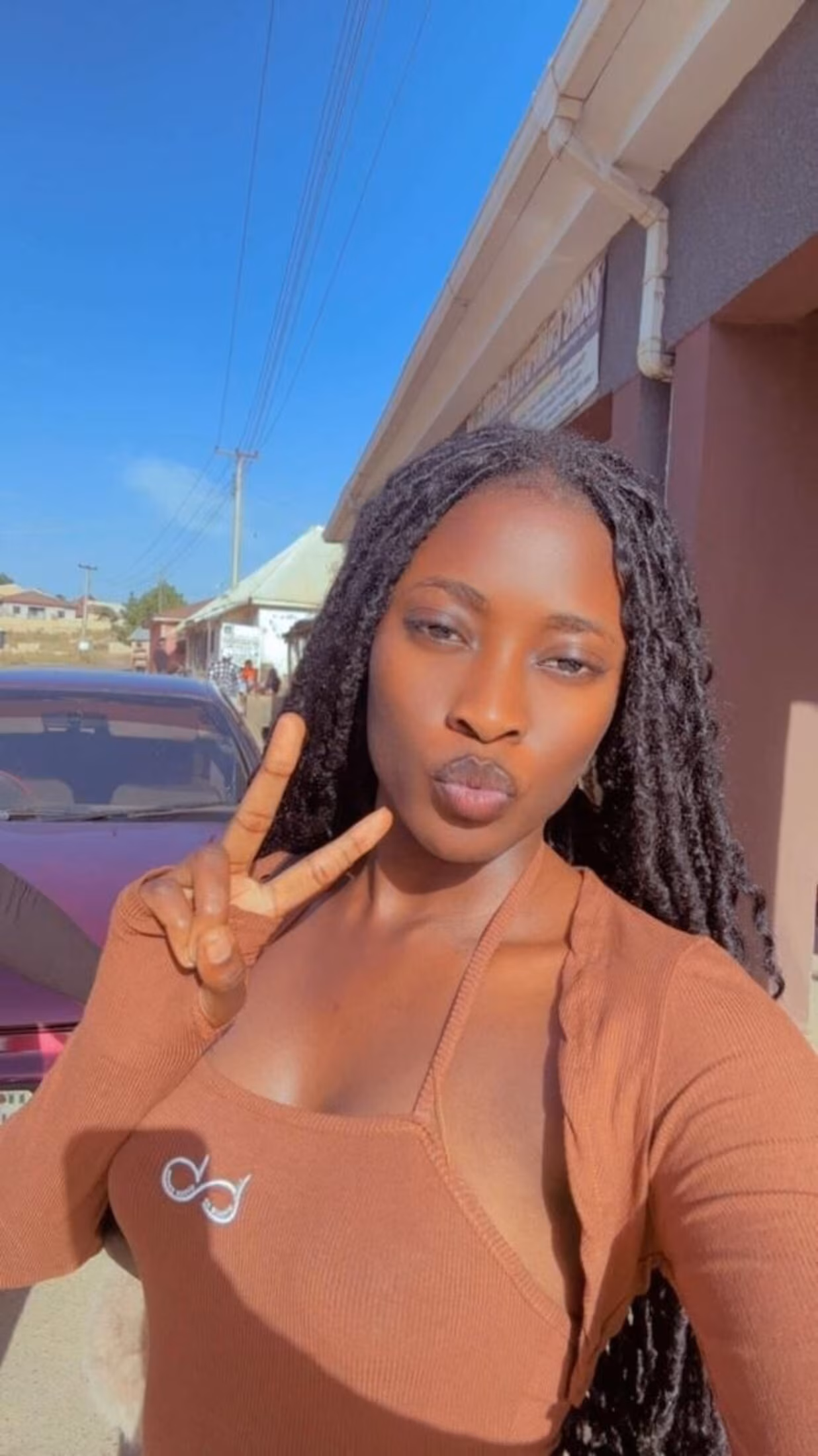 Sadiya 22 Abuja Niger I want to be your beloved bride forever