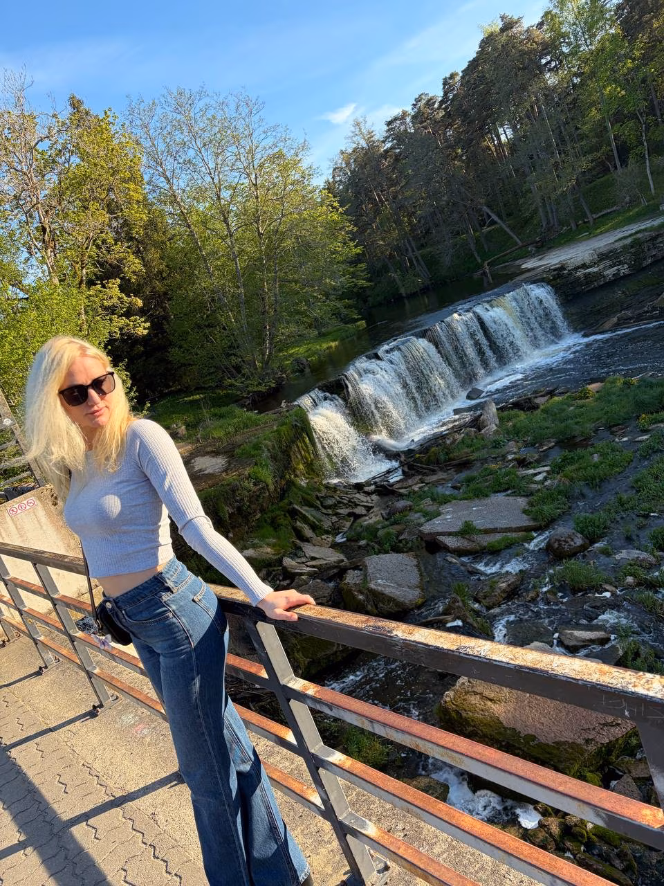 Iaroslava 42 Glukhov Ukraine I want to be your beloved bride forever