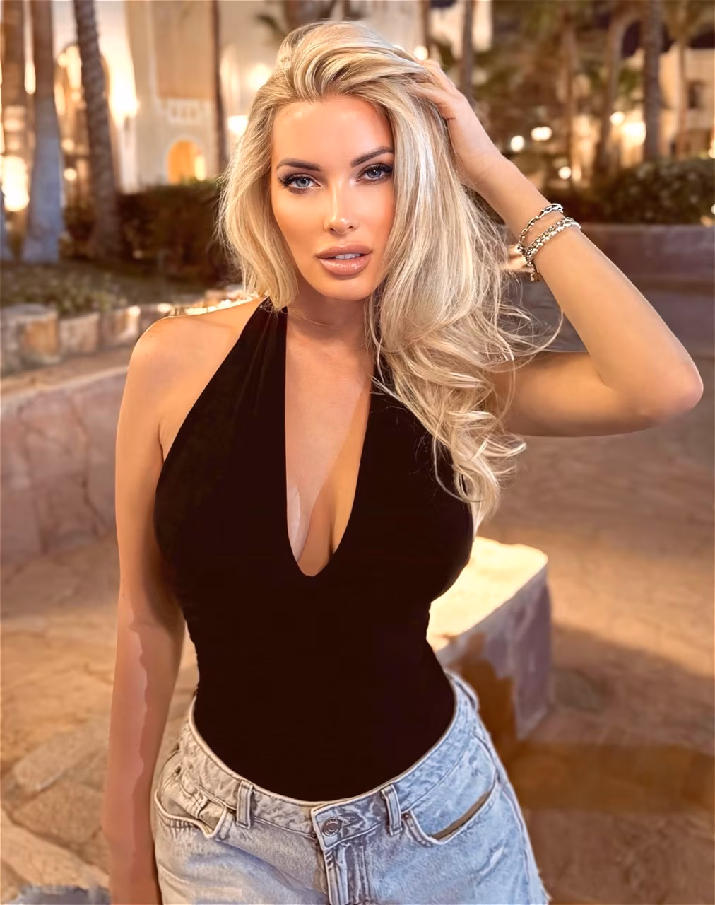 Anna 37 Kyiv Ukraine I want to be your bride forever
