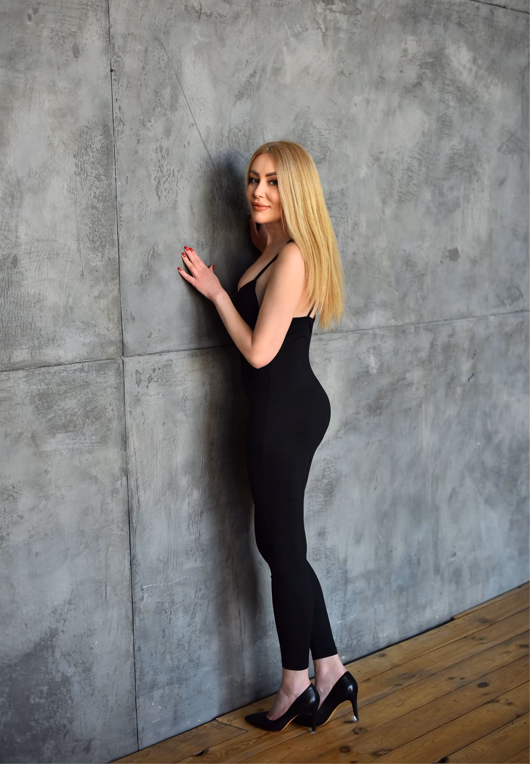 Svitlana 46 Kyiv Ukraine I want to be your perfect match and bride