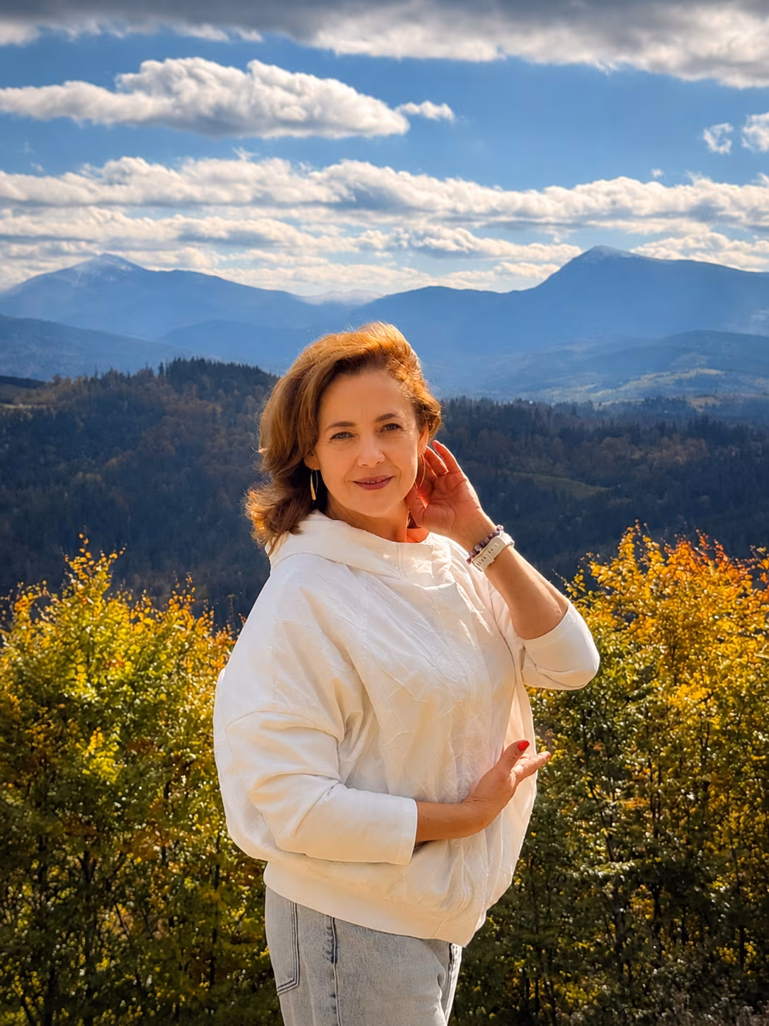Liudmyla 53 Kyiv   Ukraine I want to wear a white dress as your bride