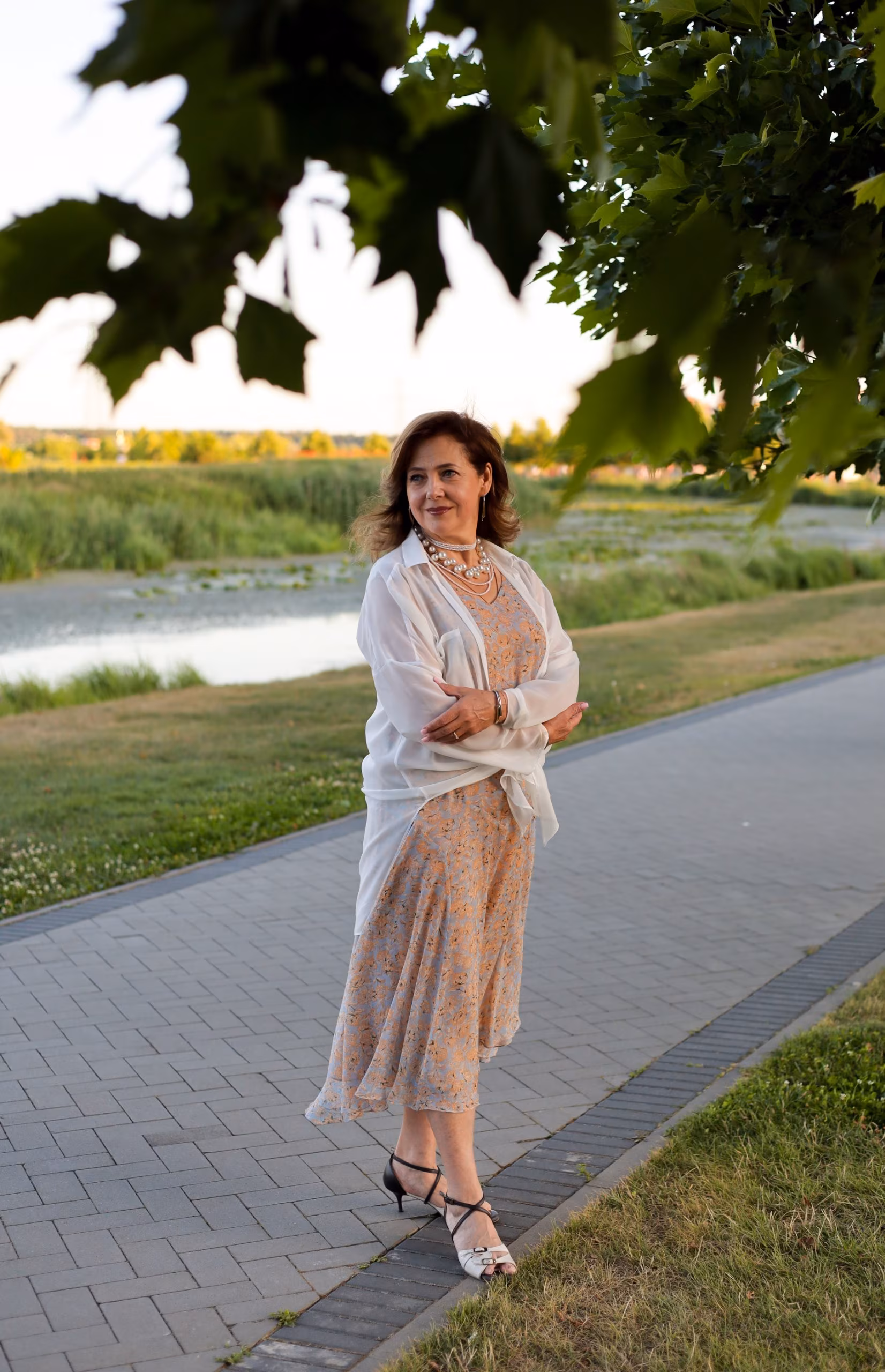 Liudmyla 53 Kyiv   Ukraine I want to wear a white dress as your bride