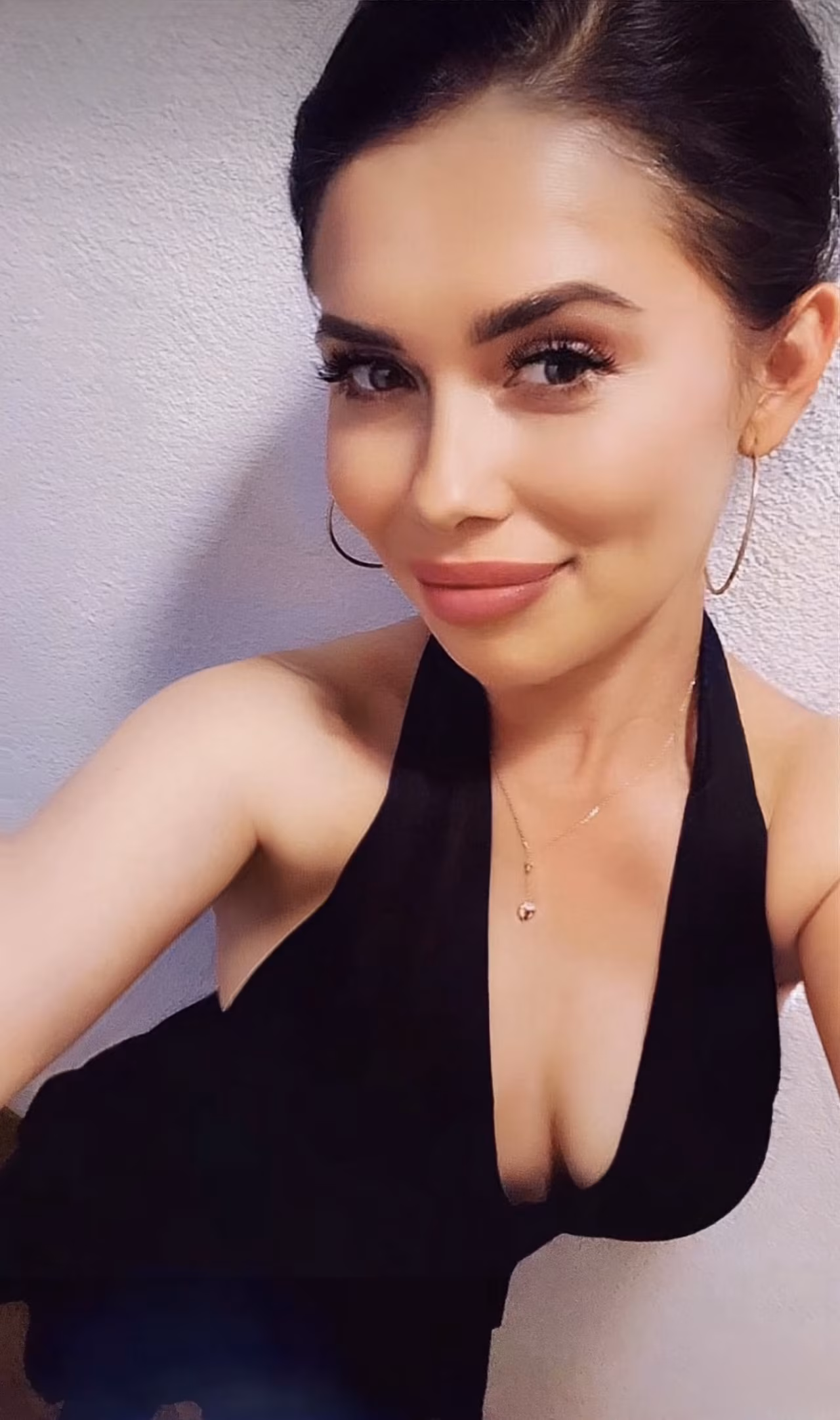 Tetiana 41 Fribourg Switzerland Looking for a kind man to be his bride