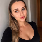 Yelyzaveta 18 Girona Spain Looking for a man who appreciates his bride