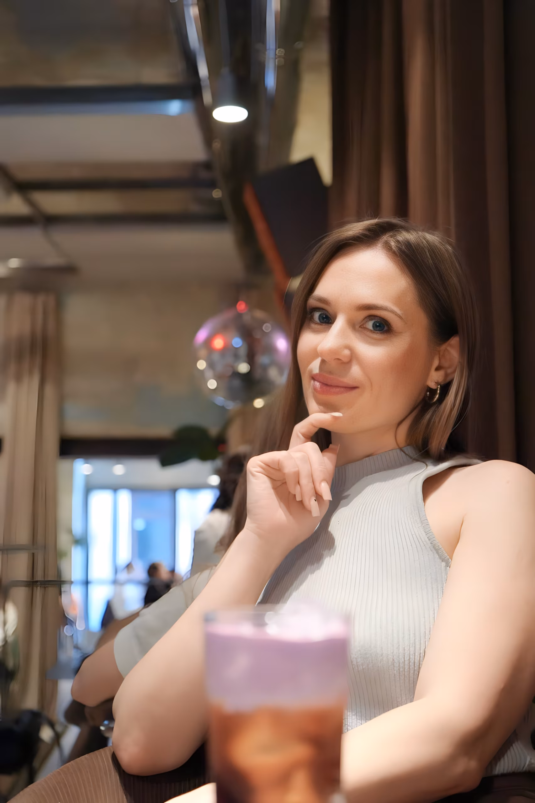 Yulia 40 Lutsk  Ukraine Looking for a man who sees his bride as equal