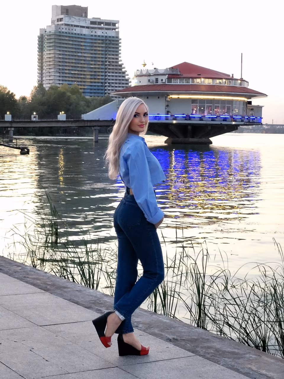 Yulia 40 Dnipropetrovsk Ukraine Ready to be a forgiving and humble bride