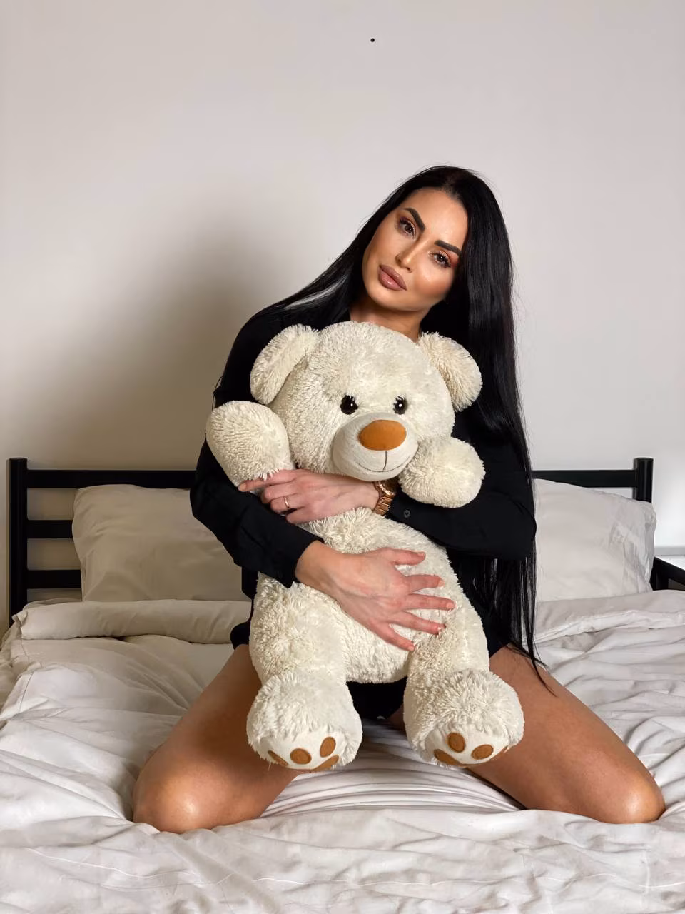 Julie 42 Kharkov Ukraine Seeking a man who protects his bride