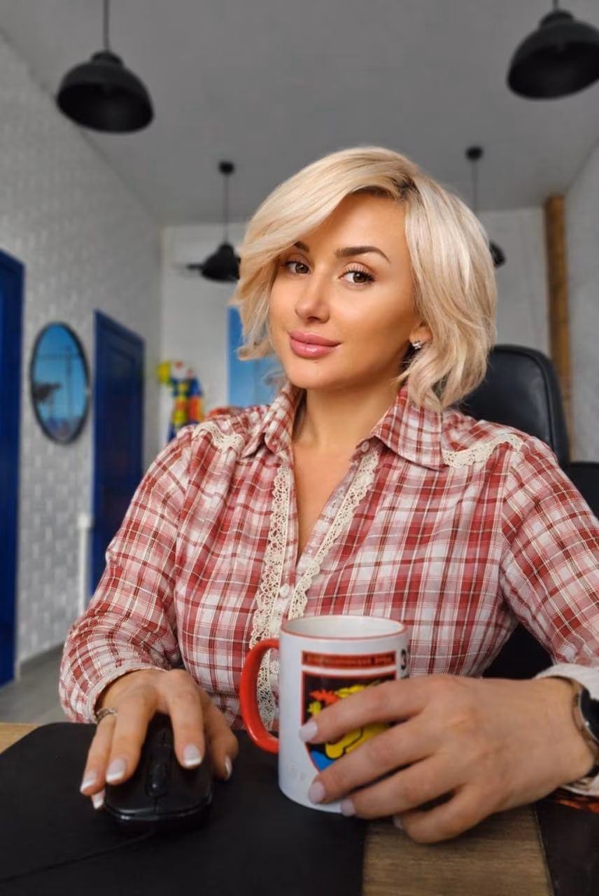 Lidiia 46 Miami USA Seeking a partner who values his bride