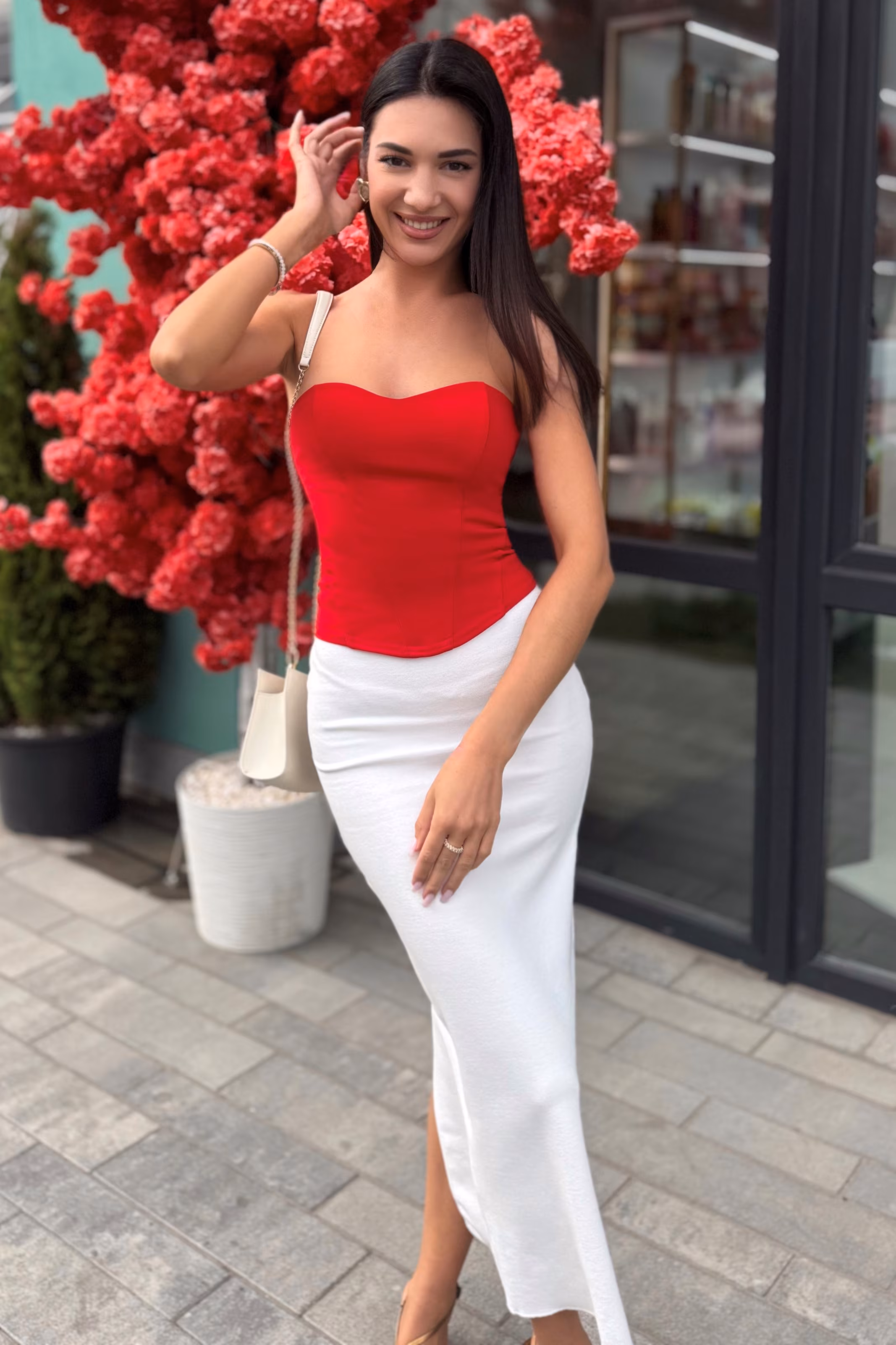 Anna 29 Kyiv  Ukraine I am prepared to be a devoted bride