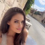 Olena 43 Cyprus/New York Cyprus I am prepared to be your loyal bride
