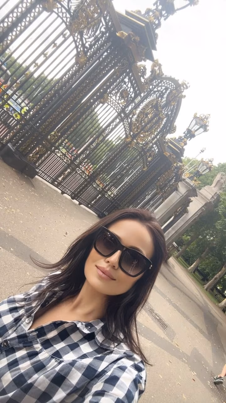 Olena 43 Cyprus/New York Cyprus I am prepared to be your loyal bride