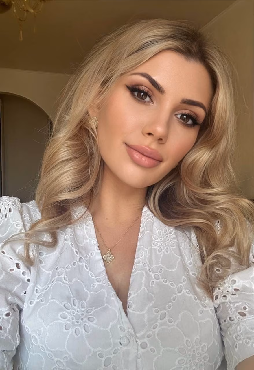 Maryna 36 Beijing/Kyiv China I am prepared to be your loyal bride