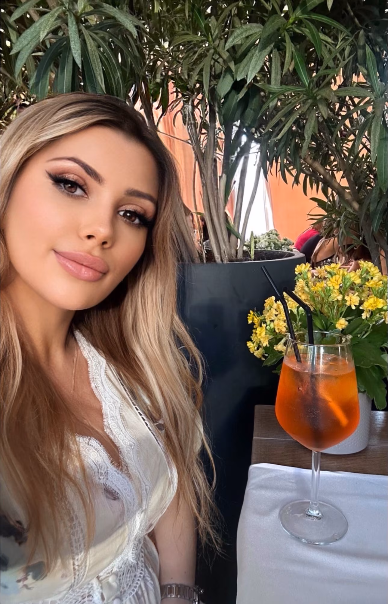 Maryna 36 Beijing/Kyiv China I am prepared to be your loyal bride