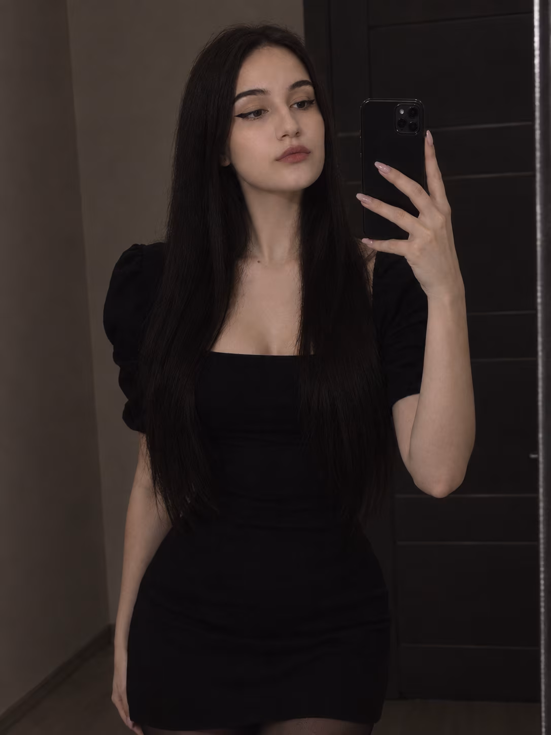 Sasha 22 Kyiv Ukraine I am ready to be a respectful bride