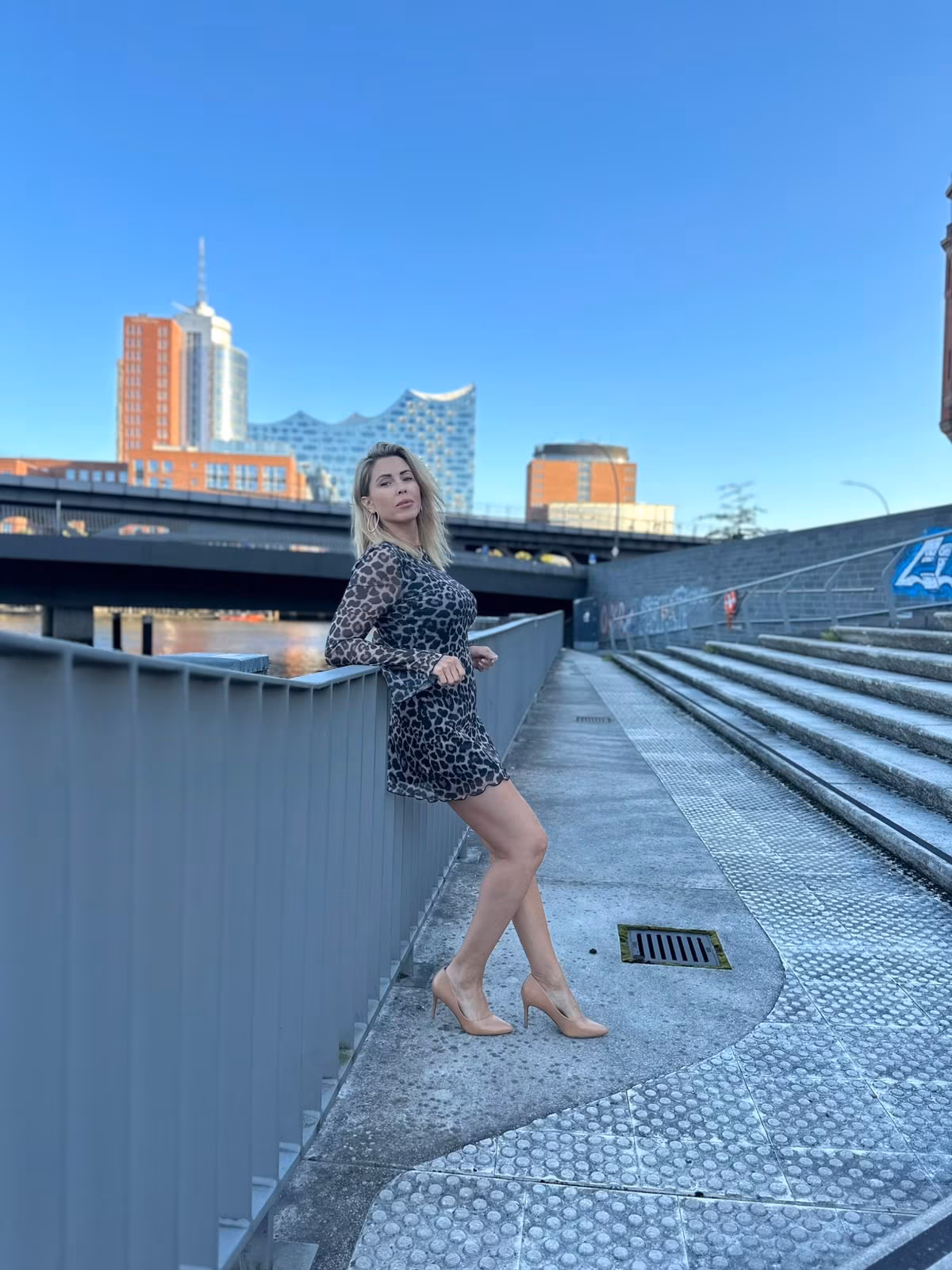 Anna 41 Hamburg Germany I dream of being a happy bride