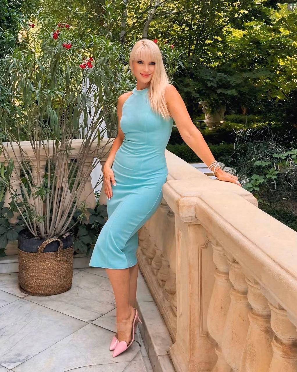 Hanna 45 Chornomorsk Ukraine I want to be your final destination as a bride