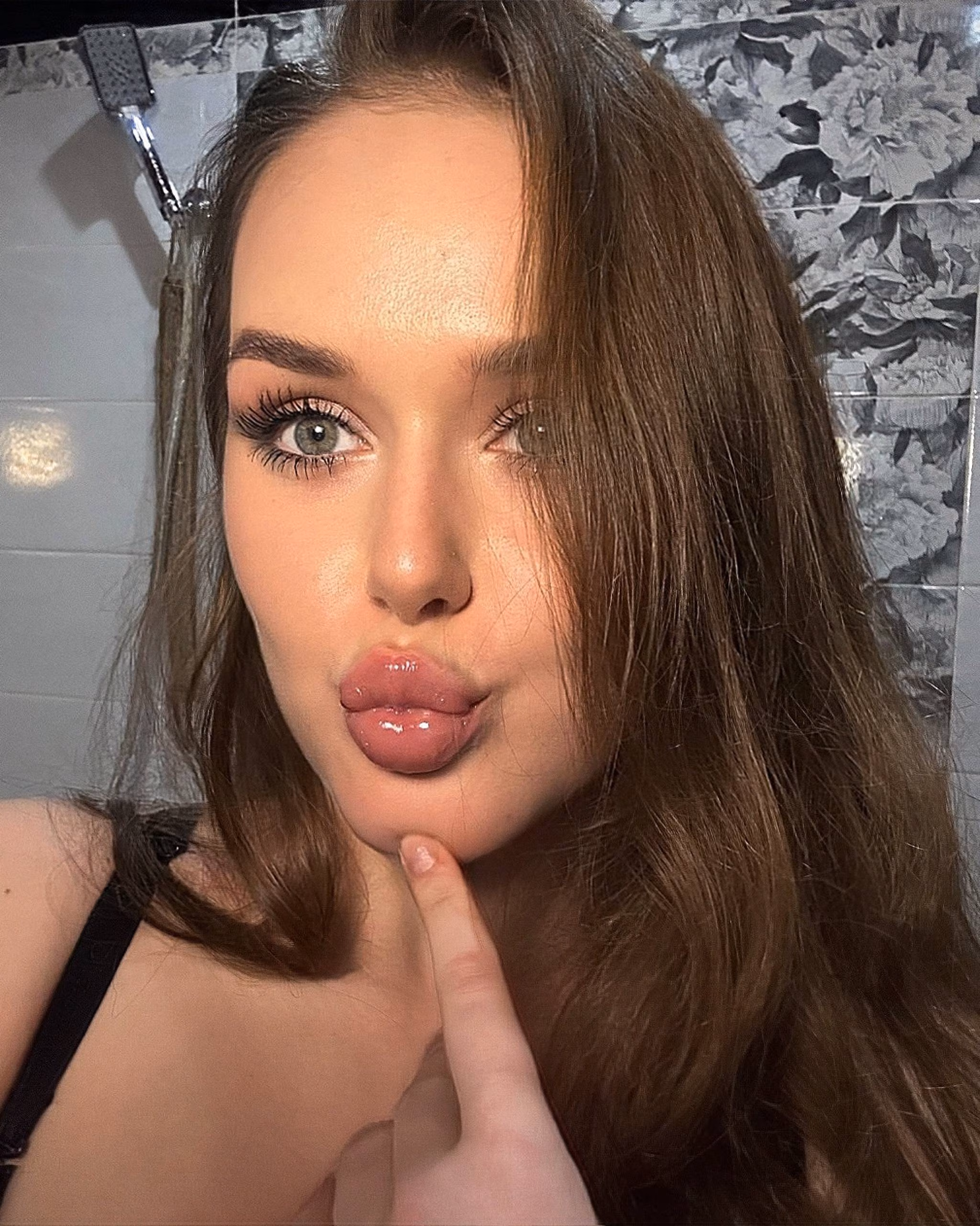 Yeva 22 Izyum Ukraine I want to be your loving bride forever