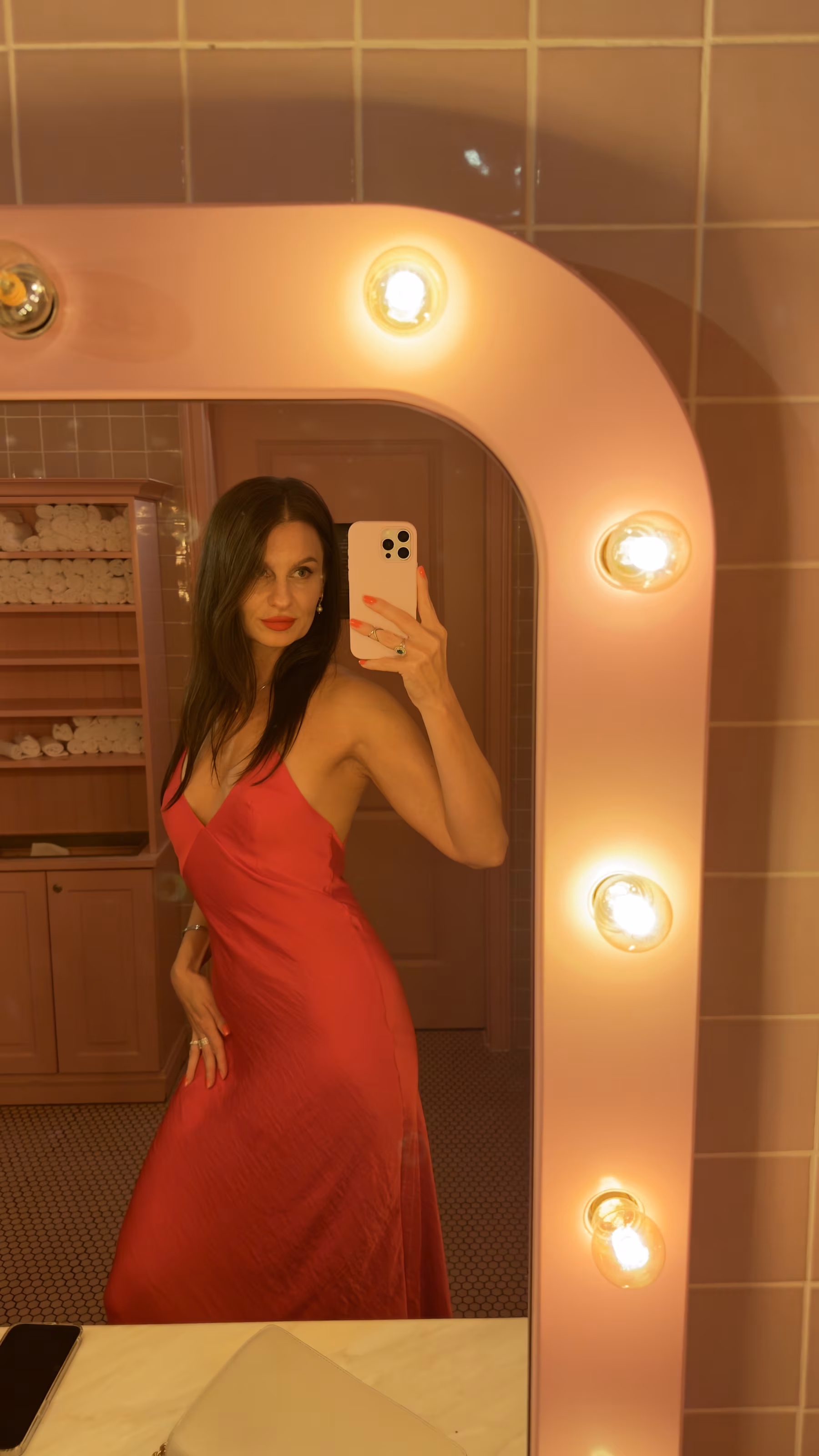 Oleksandra 38 Berlin Germany I want to be your soulmate and bride