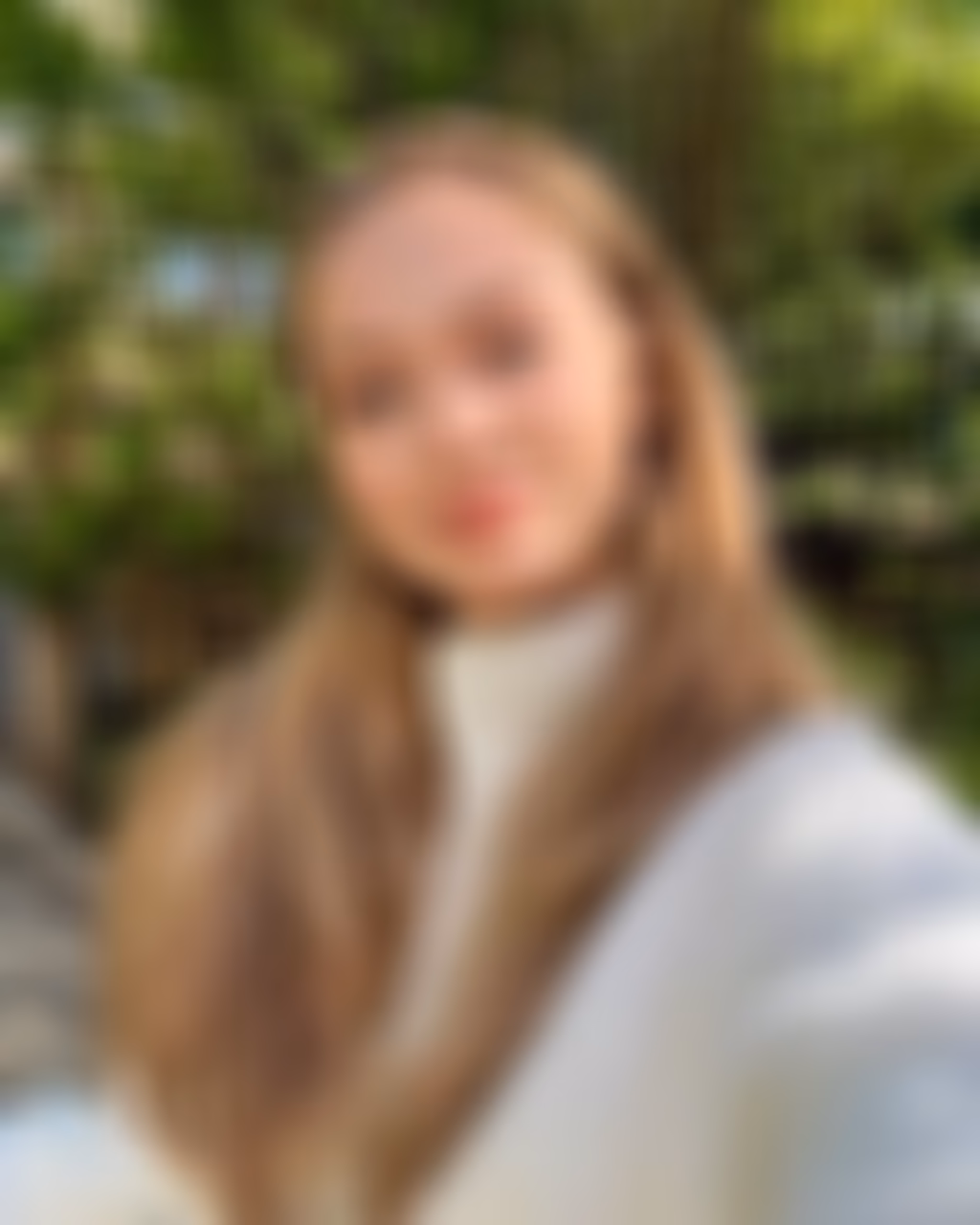 Oleksandra 22 LA USA Looking for a man who inspires his bride