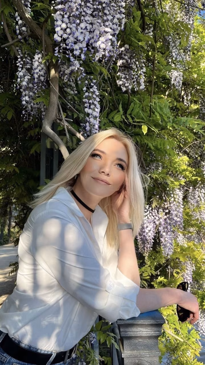 Yuliia 47 Berlin Germany Seeking a man who communicates with his bride